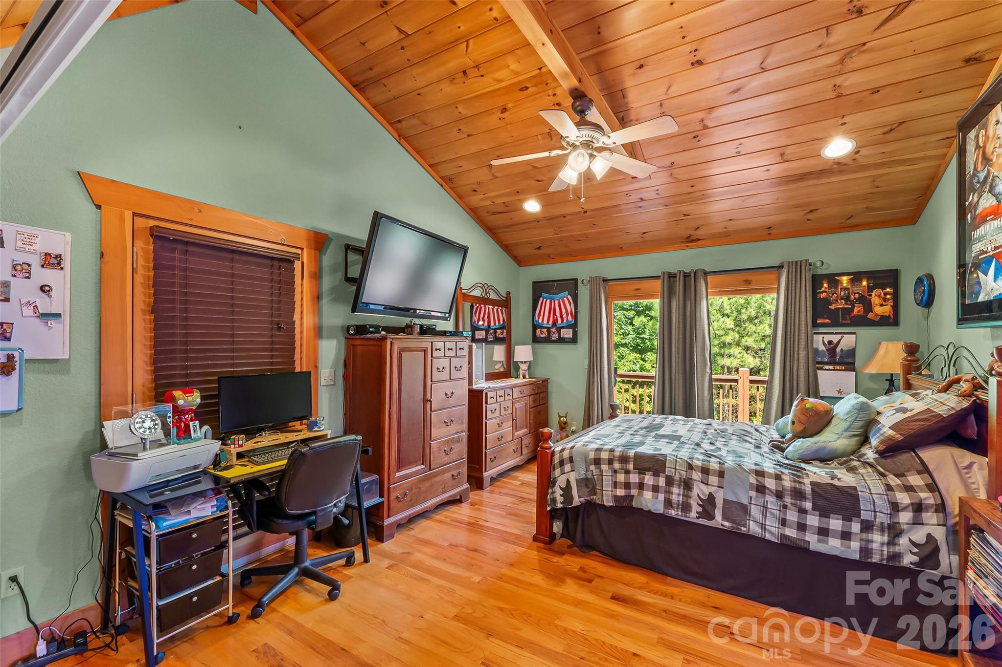 16 Saratoga Drive — Nebo