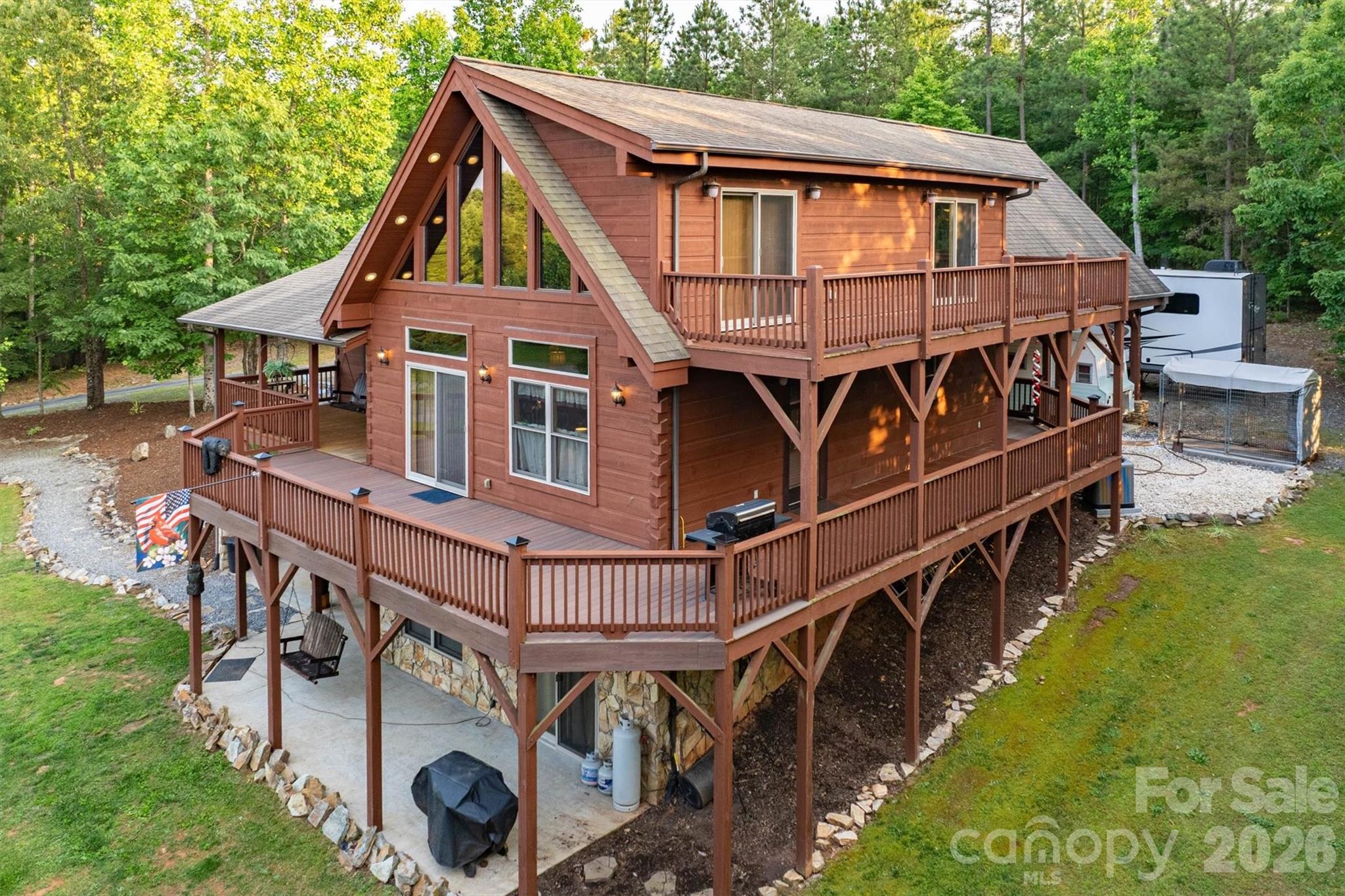 16 Saratoga Drive — Nebo