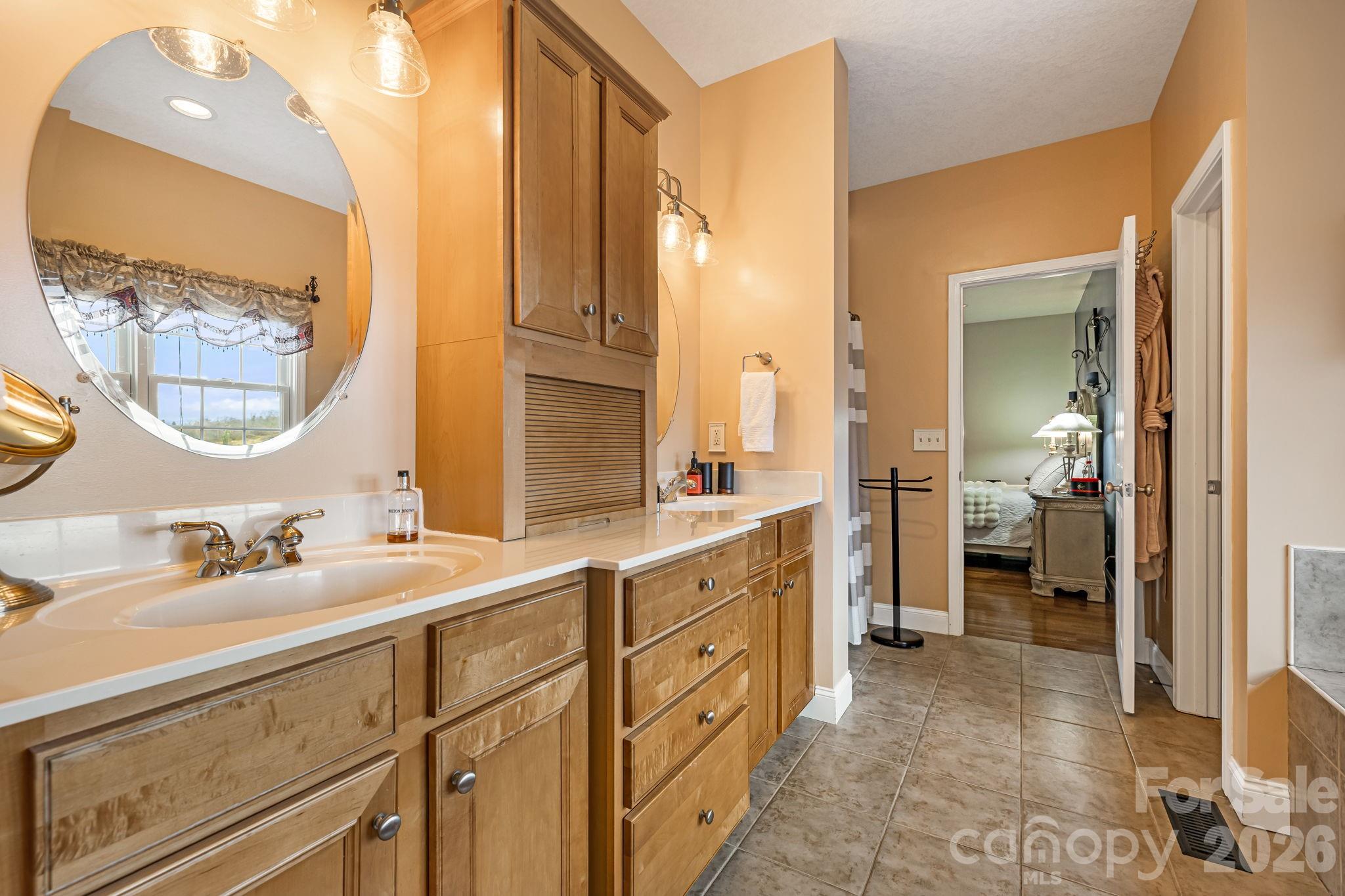 79 Bear Creek Hills Drive — Leicester