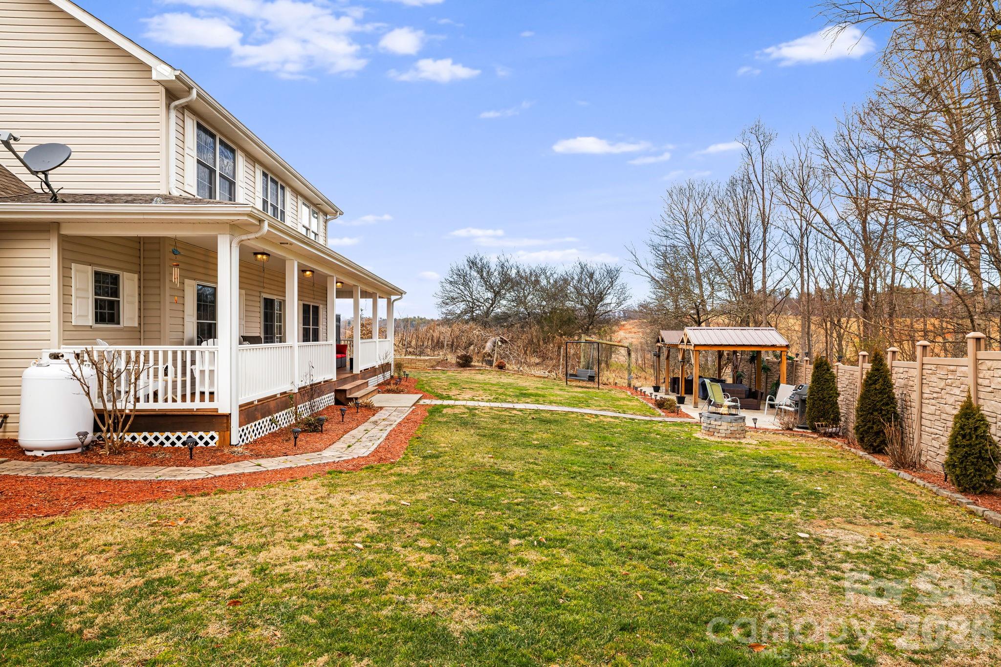 79 Bear Creek Hills Drive — Leicester