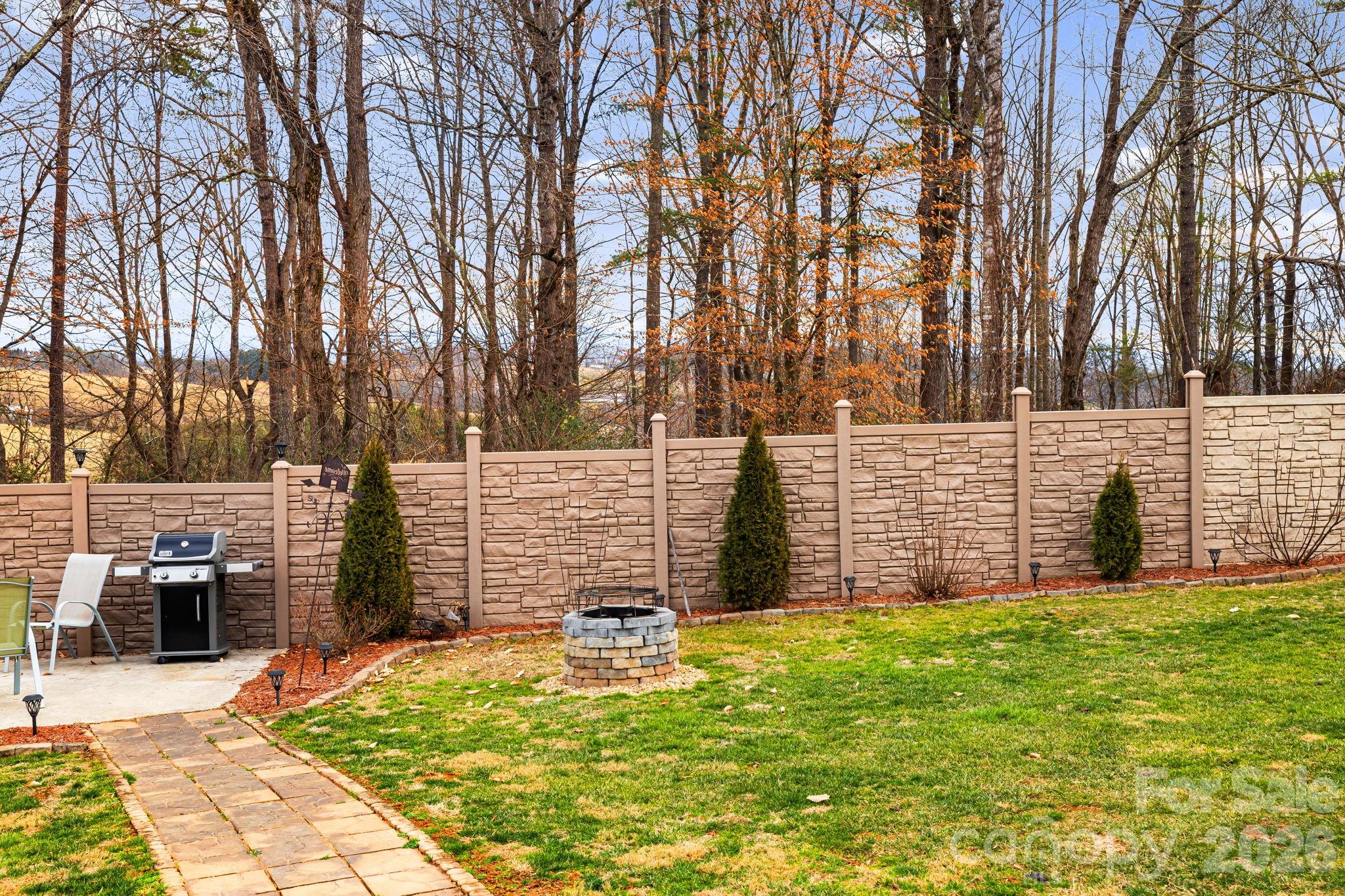 79 Bear Creek Hills Drive — Leicester