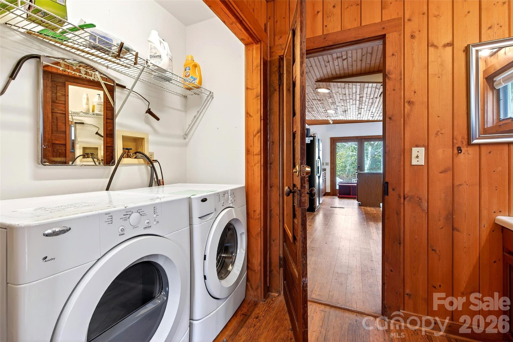 287 North Carolina Terrace — Montreat