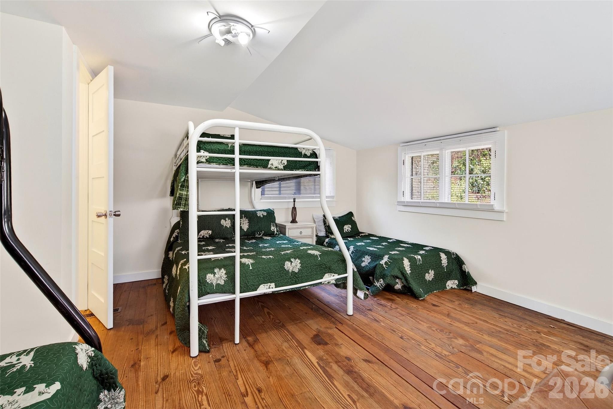 287 North Carolina Terrace — Montreat