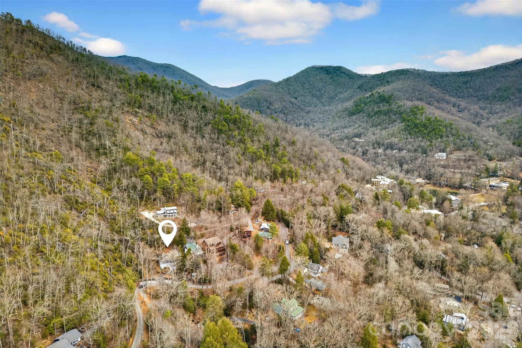 287 North Carolina Terrace — Montreat