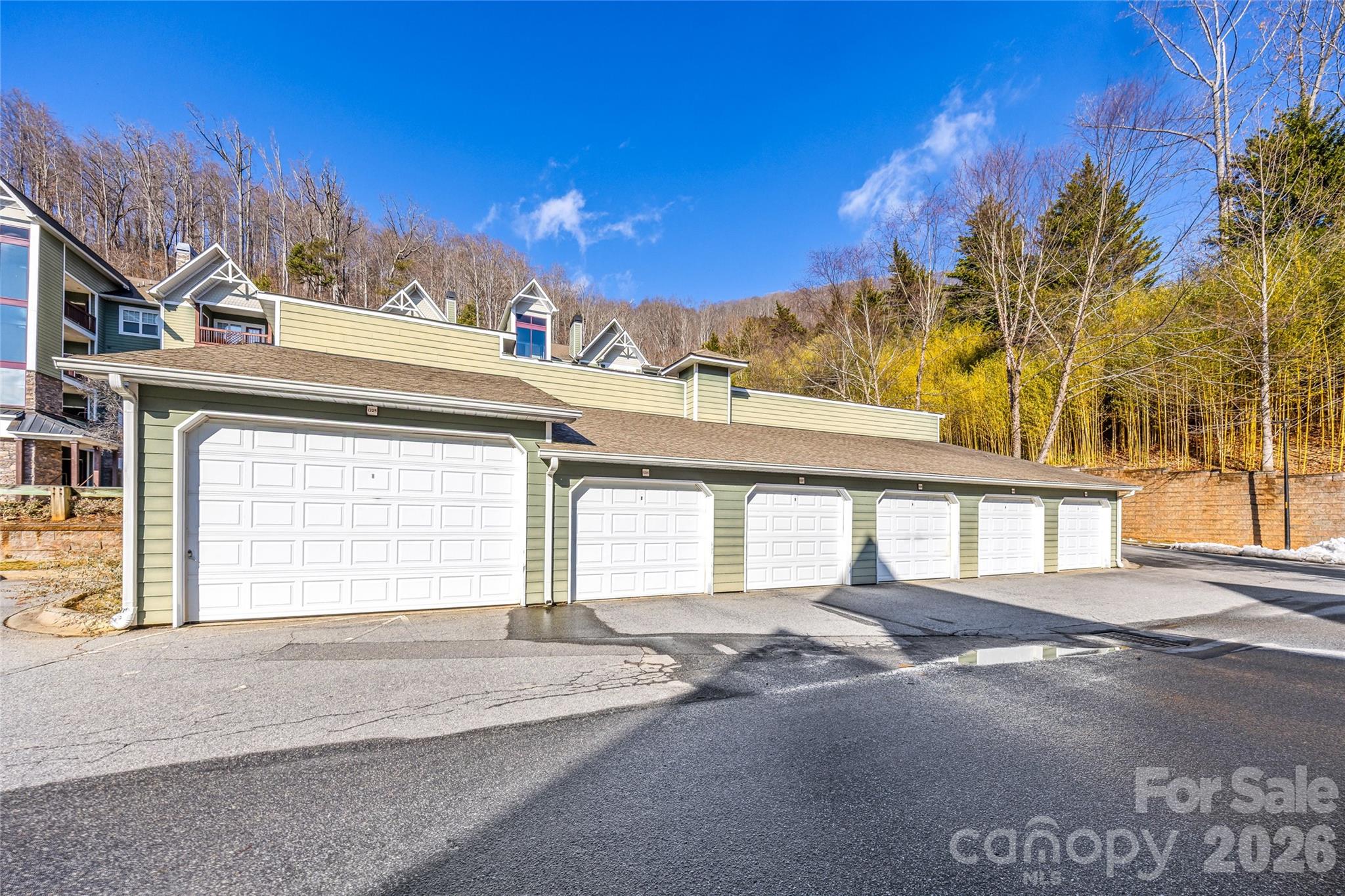 1000 Olde Eastwood Village Boulevard #2A — Asheville