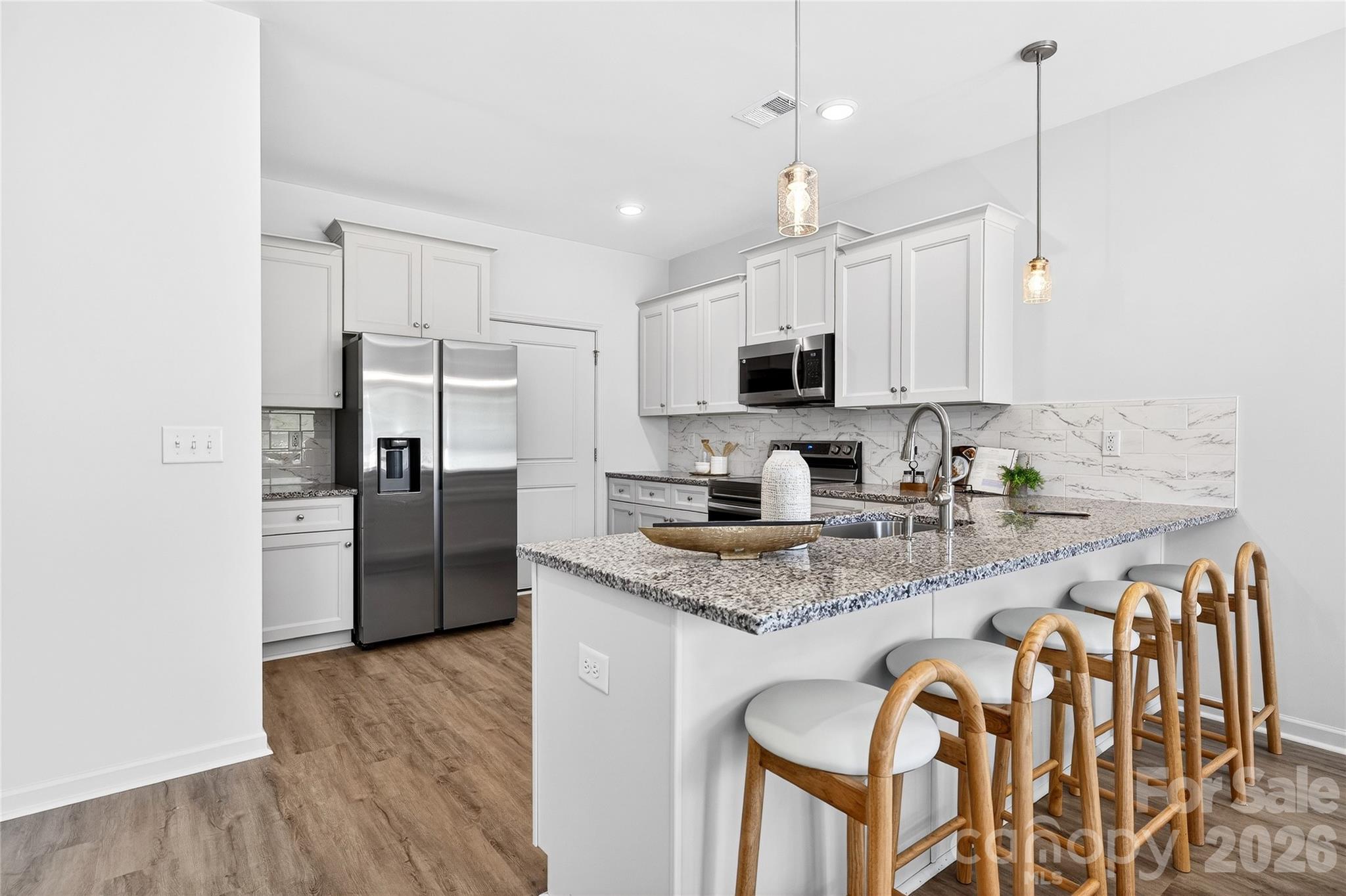 539 Dawn Circle — Charlotte