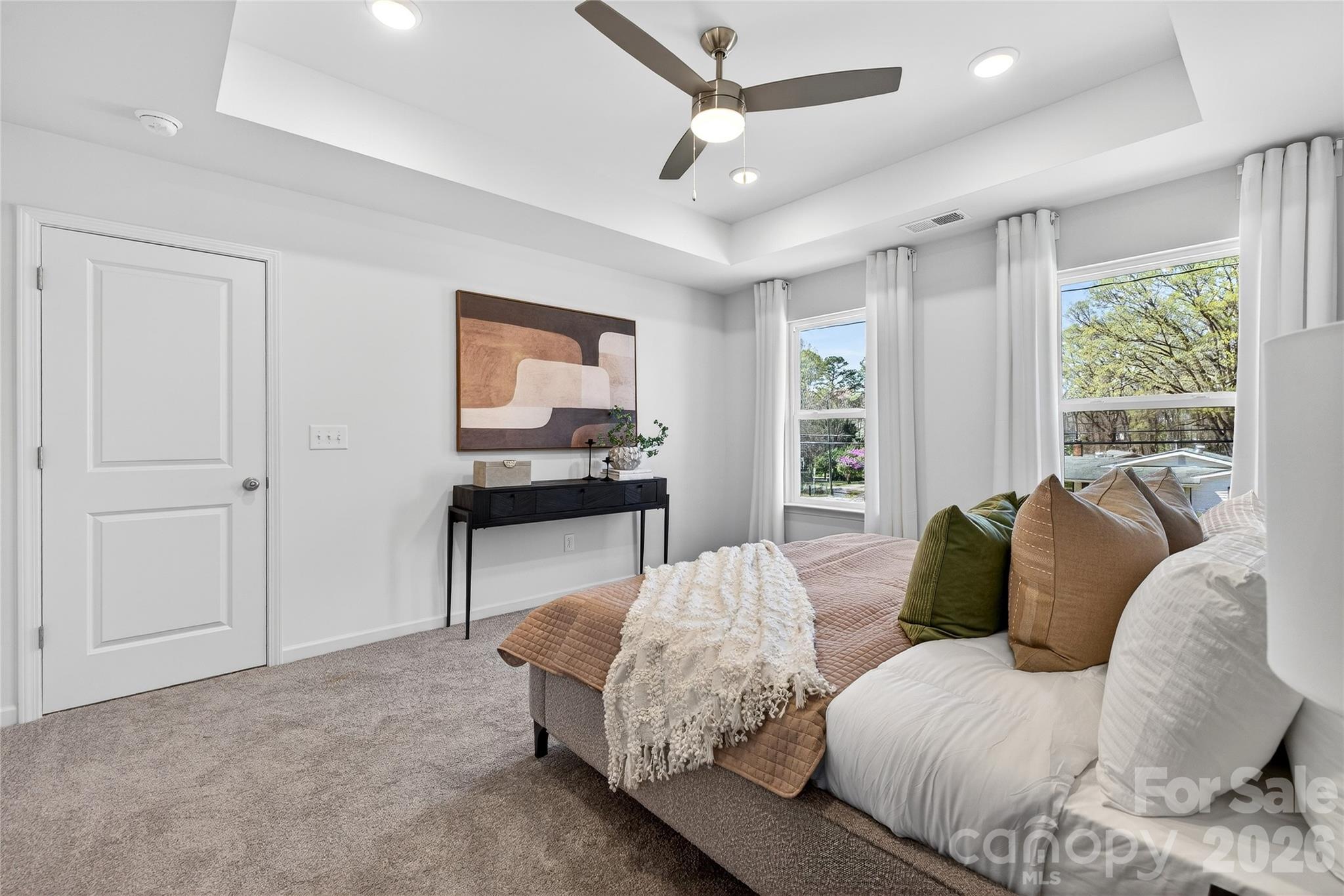 539 Dawn Circle — Charlotte