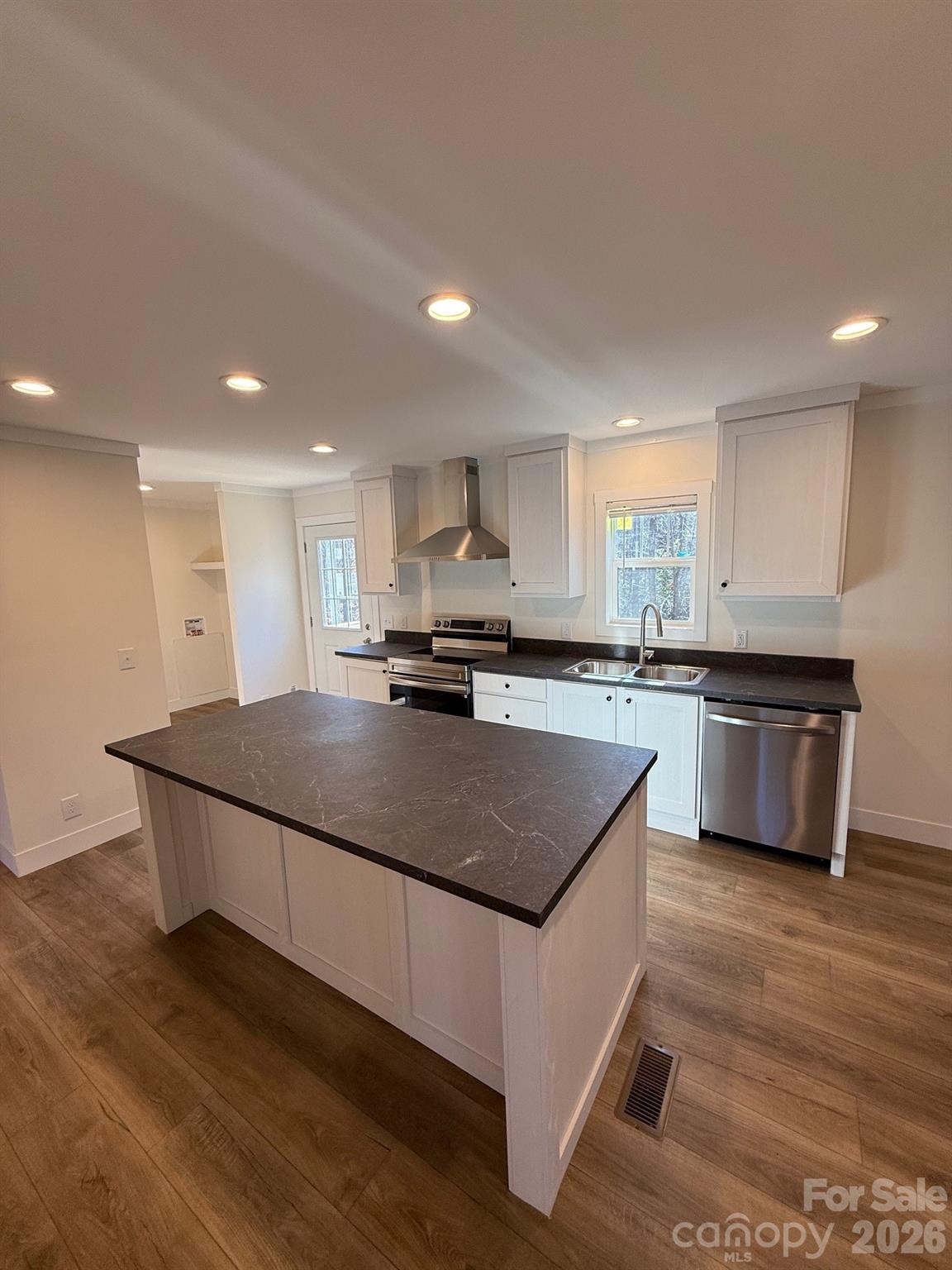 155 Faith Circle — Lilesville