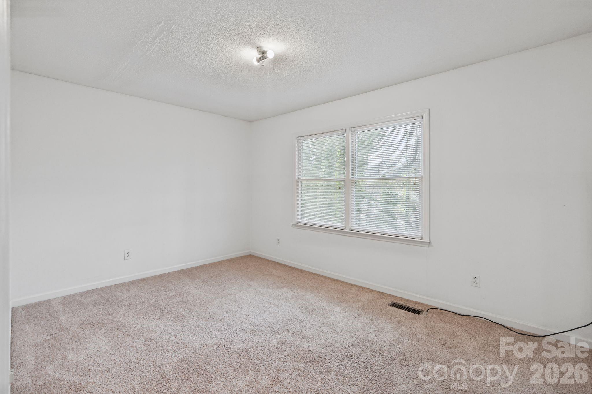 239 13th Avenue Place NW #16 — Hickory