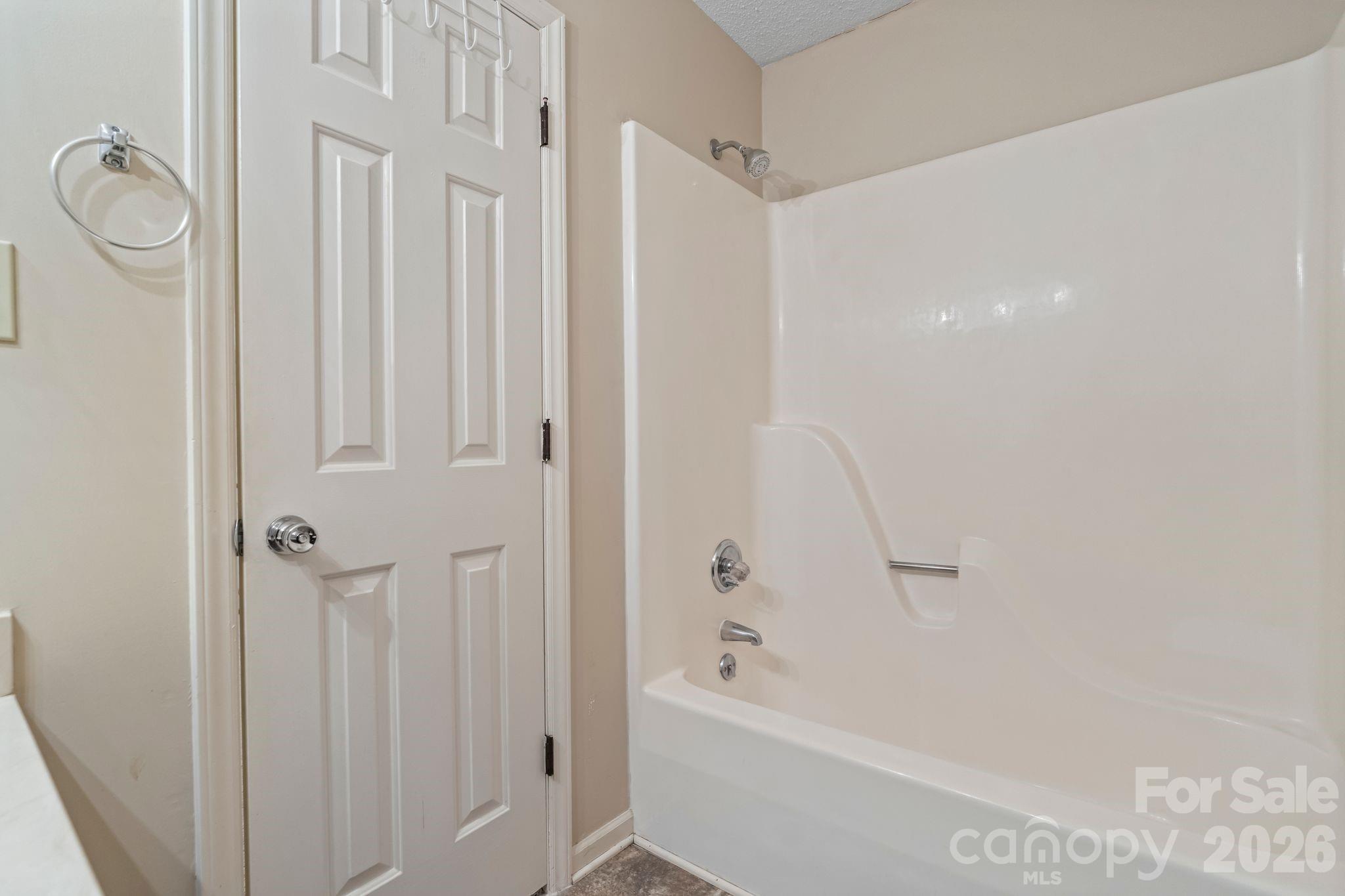 239 13th Avenue Place NW #16 — Hickory