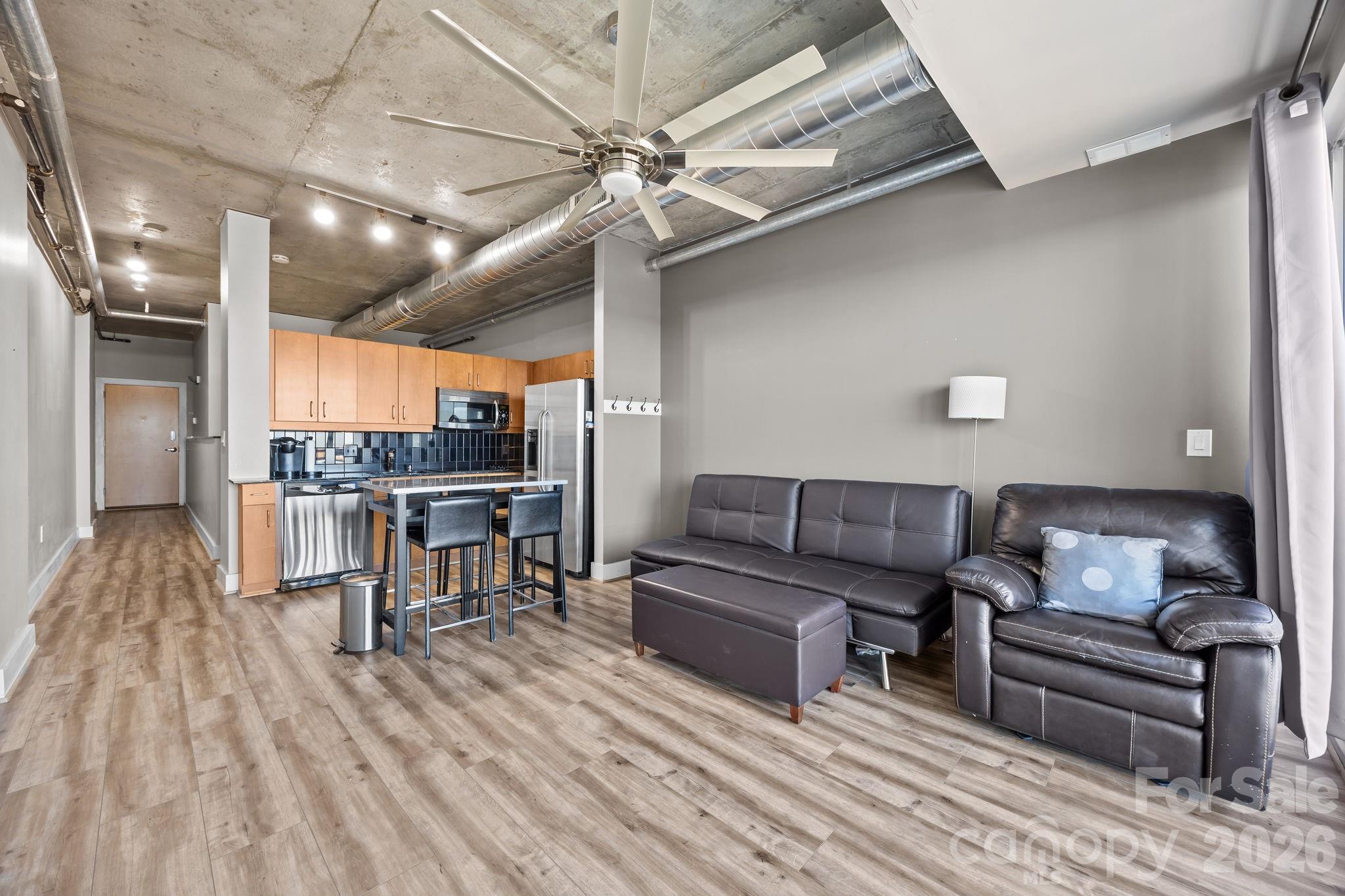 505 E 6th Street #912 — Charlotte