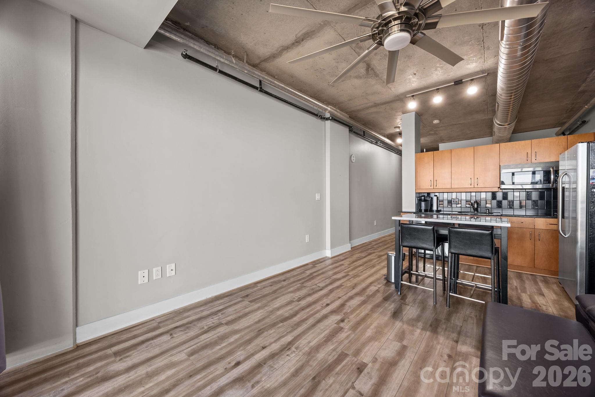 505 E 6th Street #912 — Charlotte