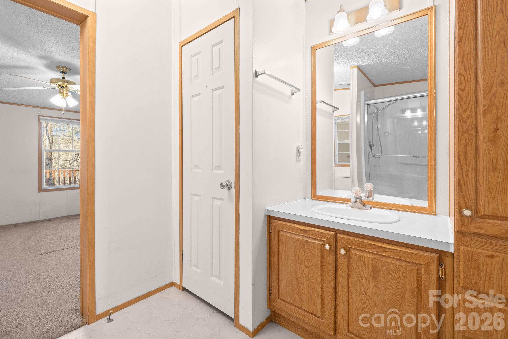 3435 Nelson Lane — Morganton