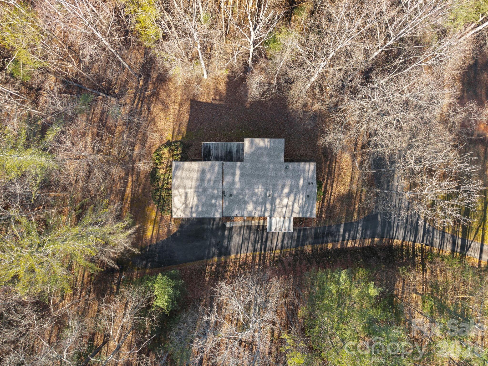 3435 Nelson Lane — Morganton