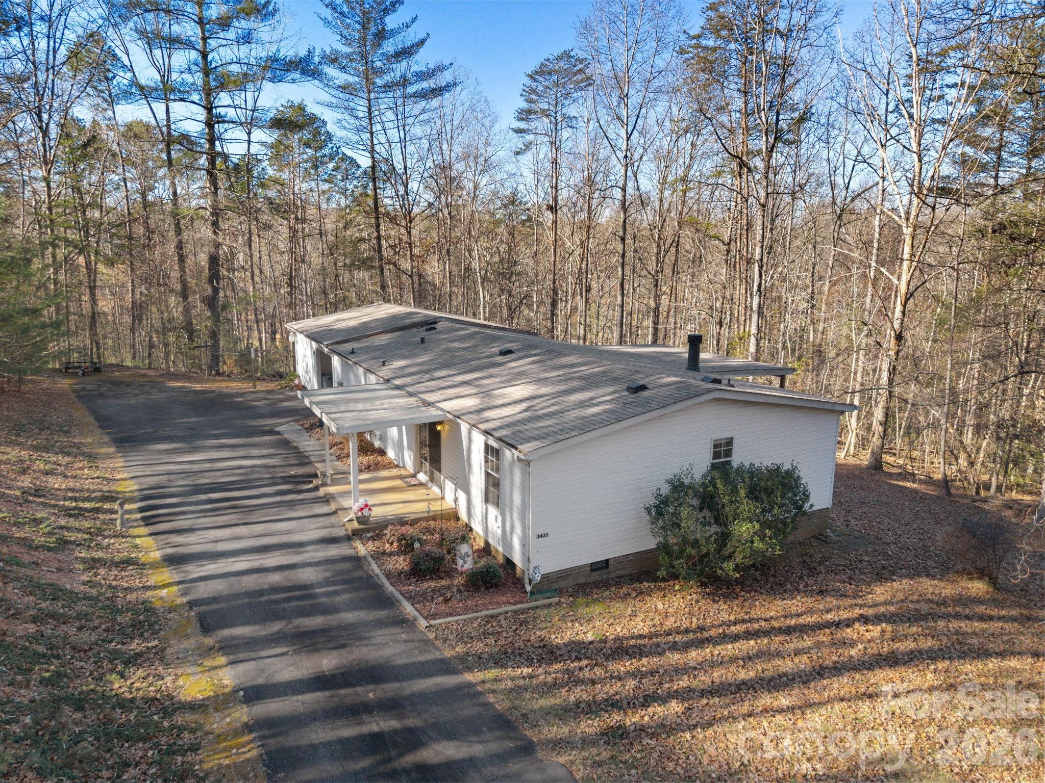 3435 Nelson Lane — Morganton