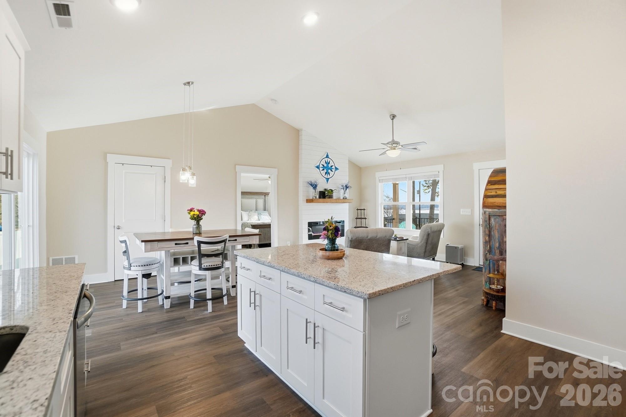 2305 Holly Lane — Shelby