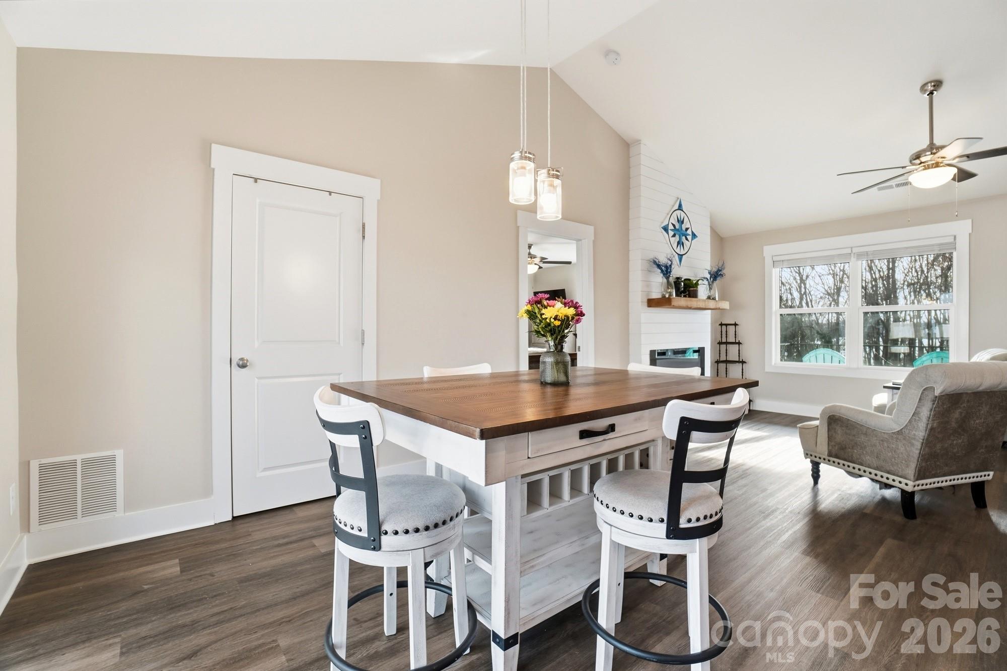 2305 Holly Lane — Shelby