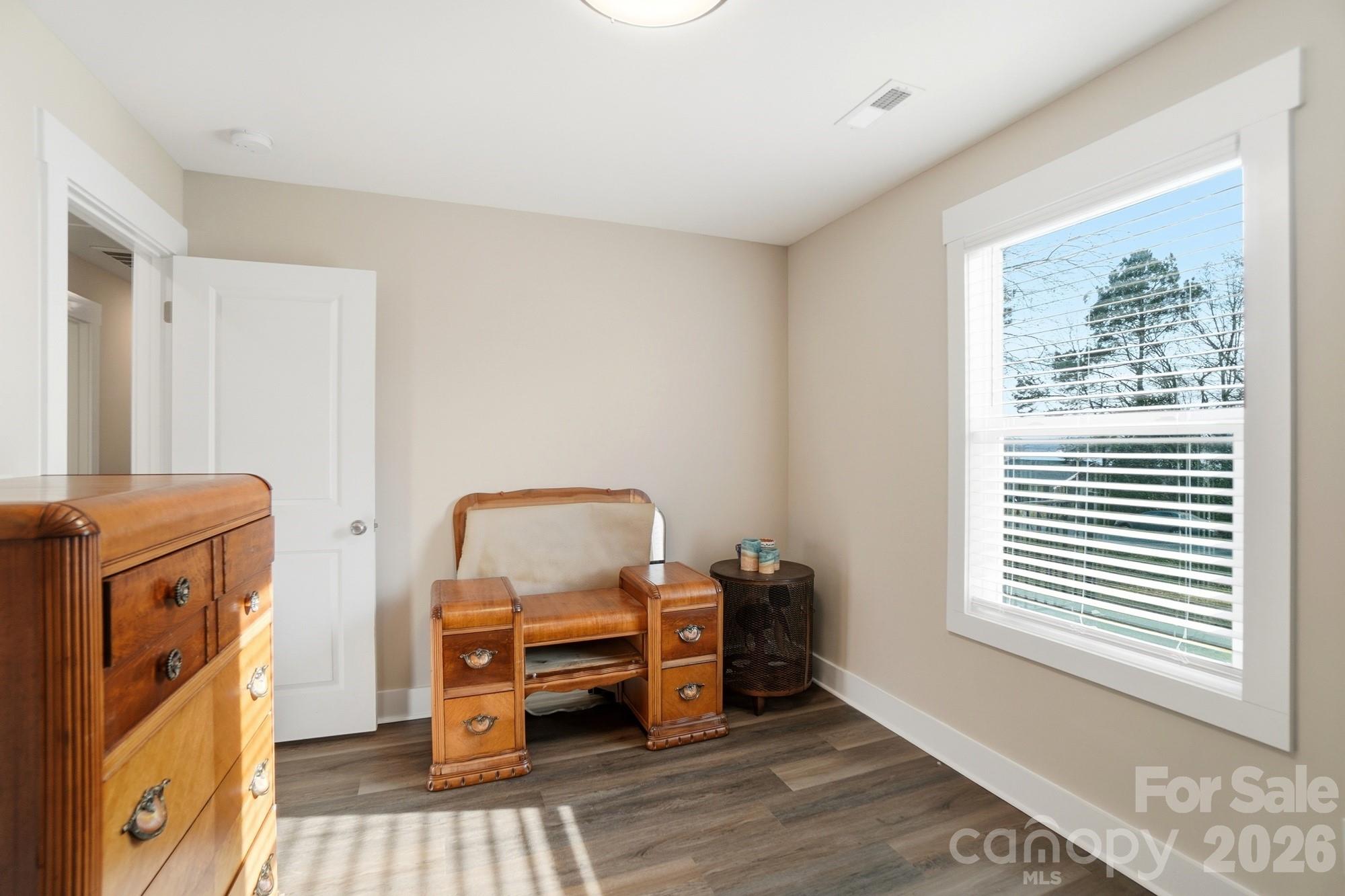 2305 Holly Lane — Shelby