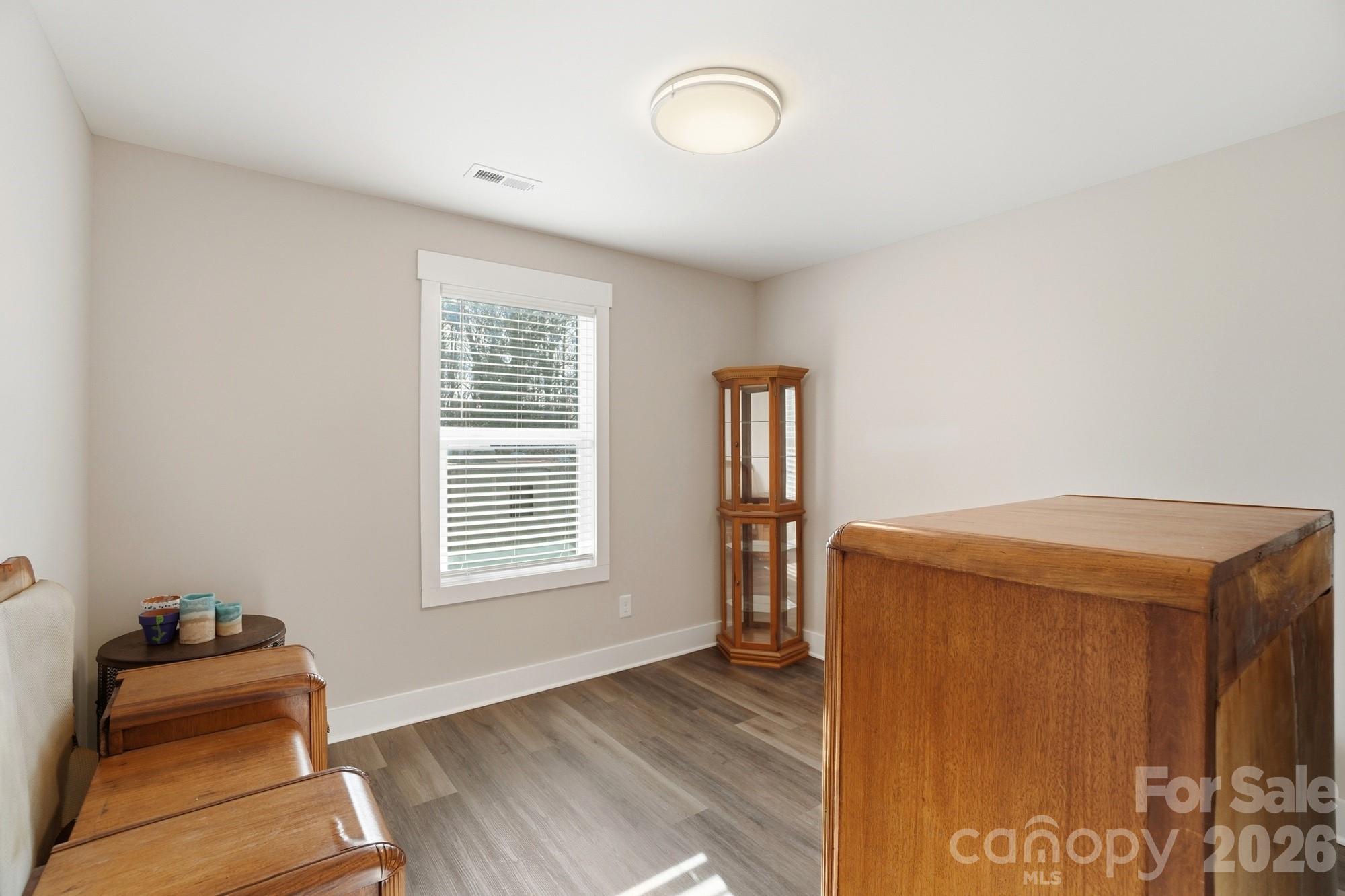2305 Holly Lane — Shelby