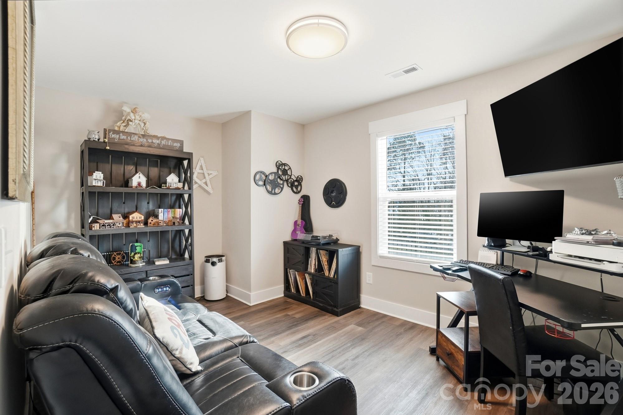 2305 Holly Lane — Shelby
