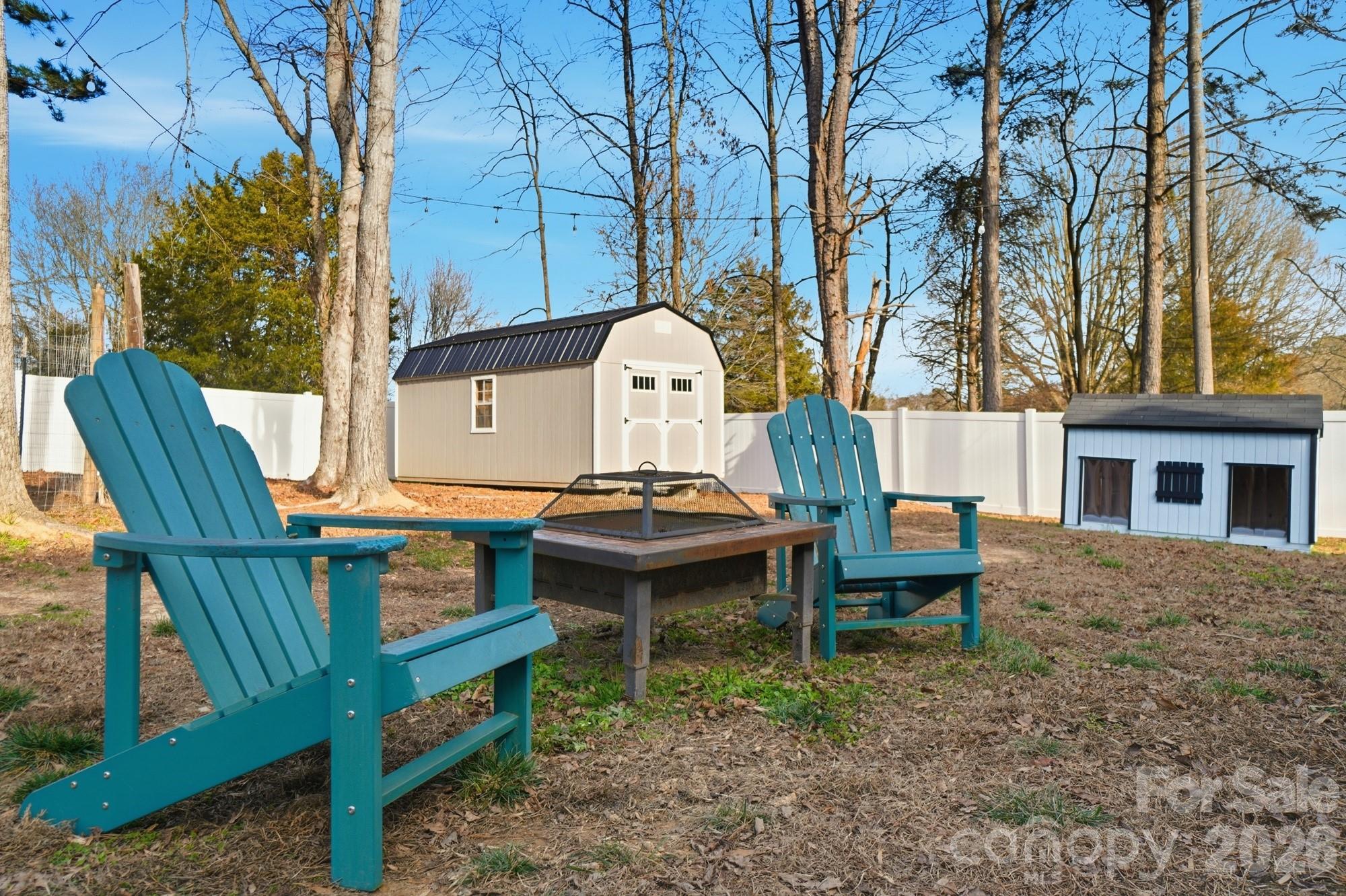 2305 Holly Lane — Shelby