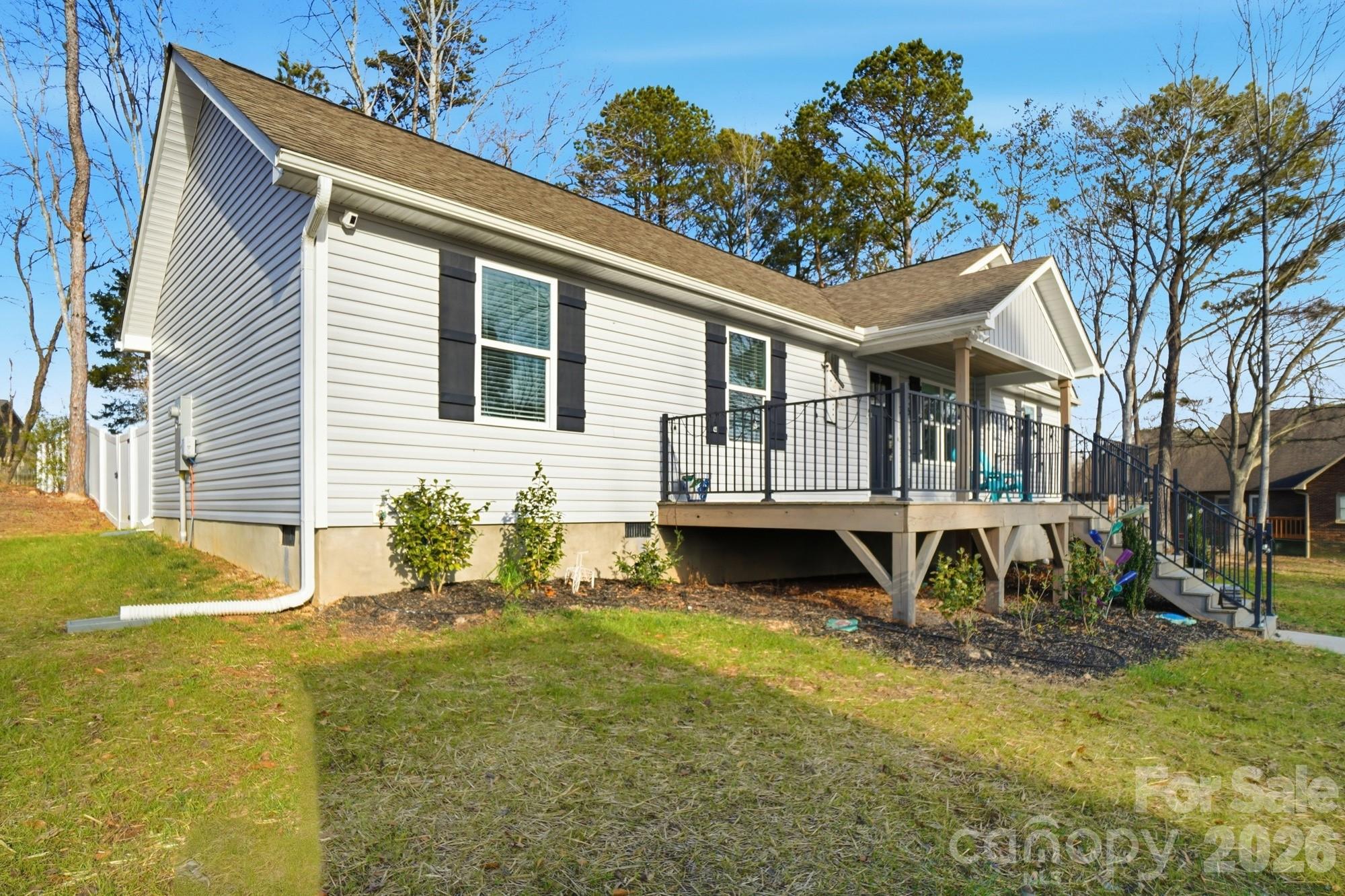 2305 Holly Lane — Shelby