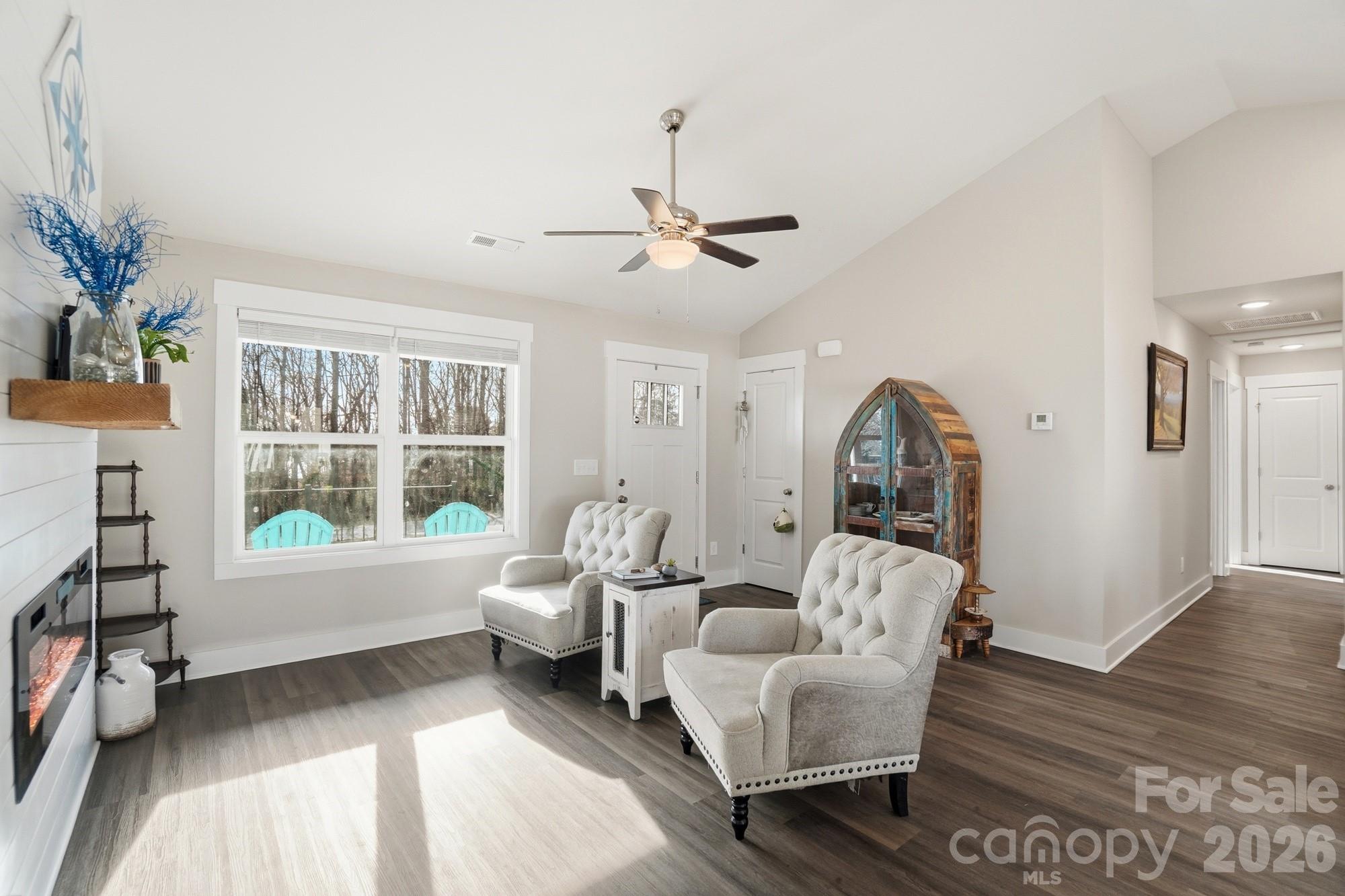 2305 Holly Lane — Shelby