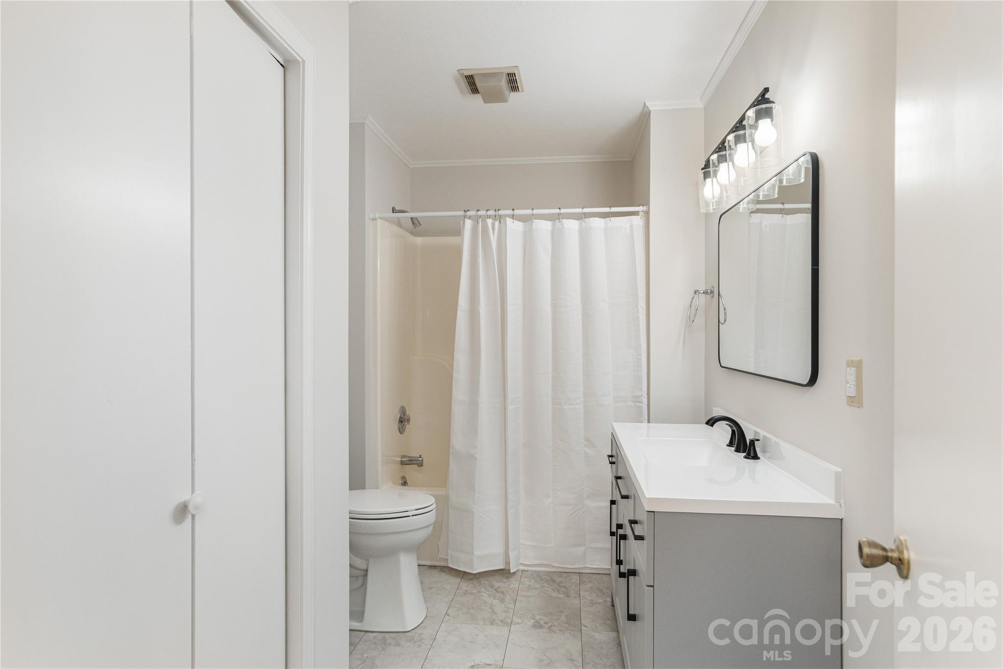 55 English Ivy Lane — Zirconia