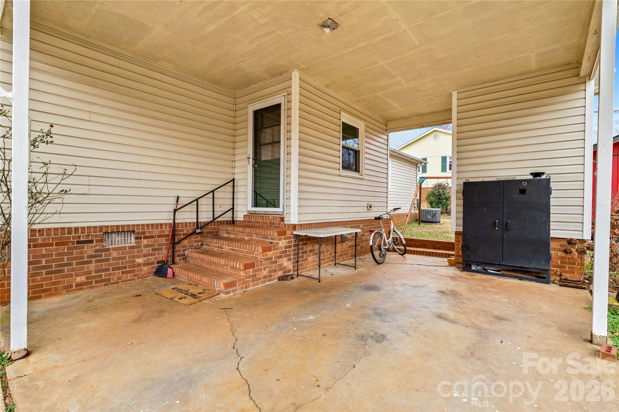 115 Pineview Court — Statesville