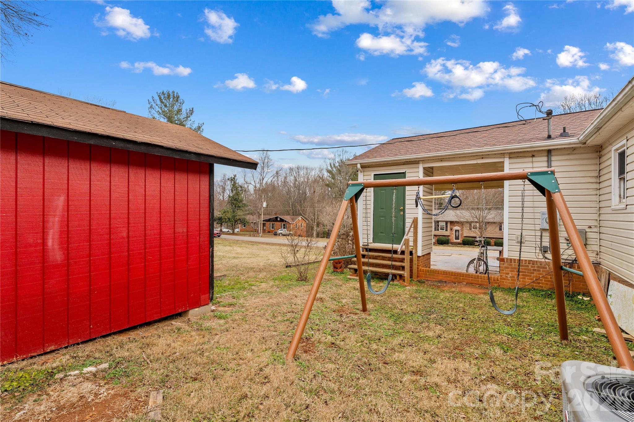 115 Pineview Court — Statesville