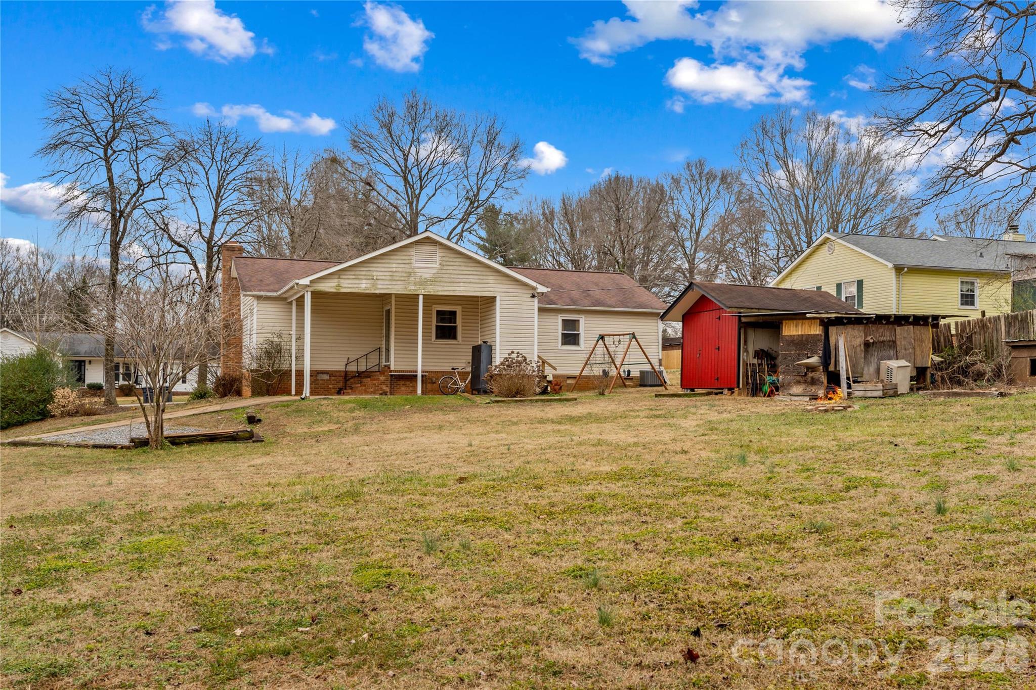 115 Pineview Court — Statesville