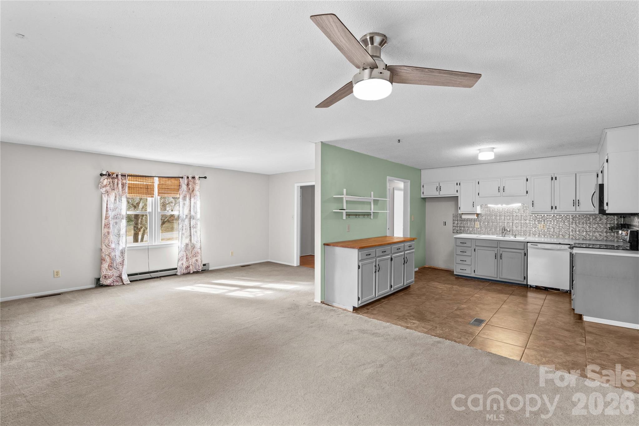 115 Pineview Court — Statesville