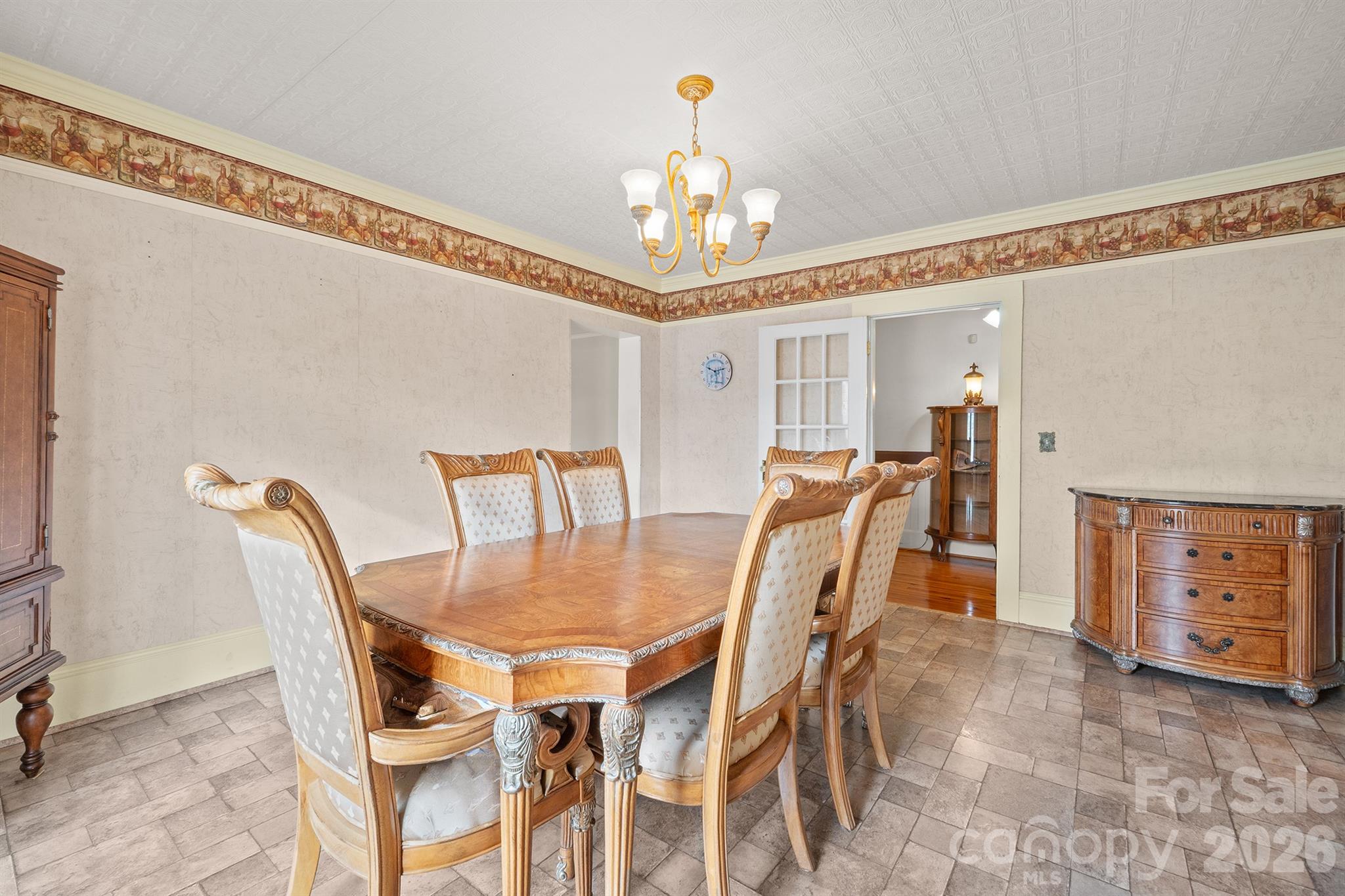 1244 21st Street NE — Hickory