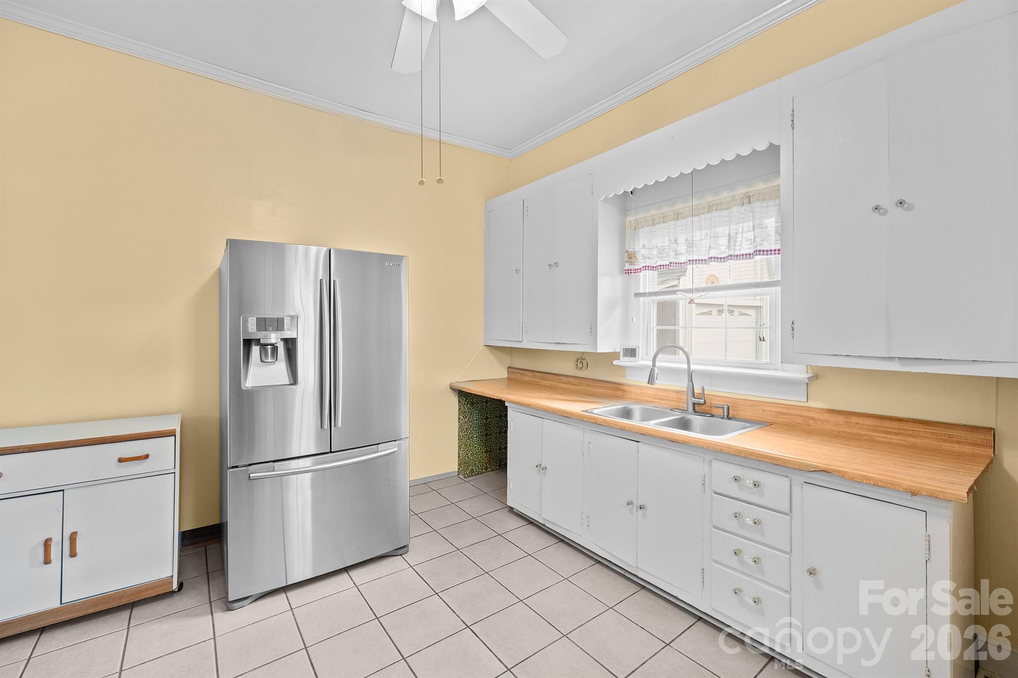1244 21st Street NE — Hickory