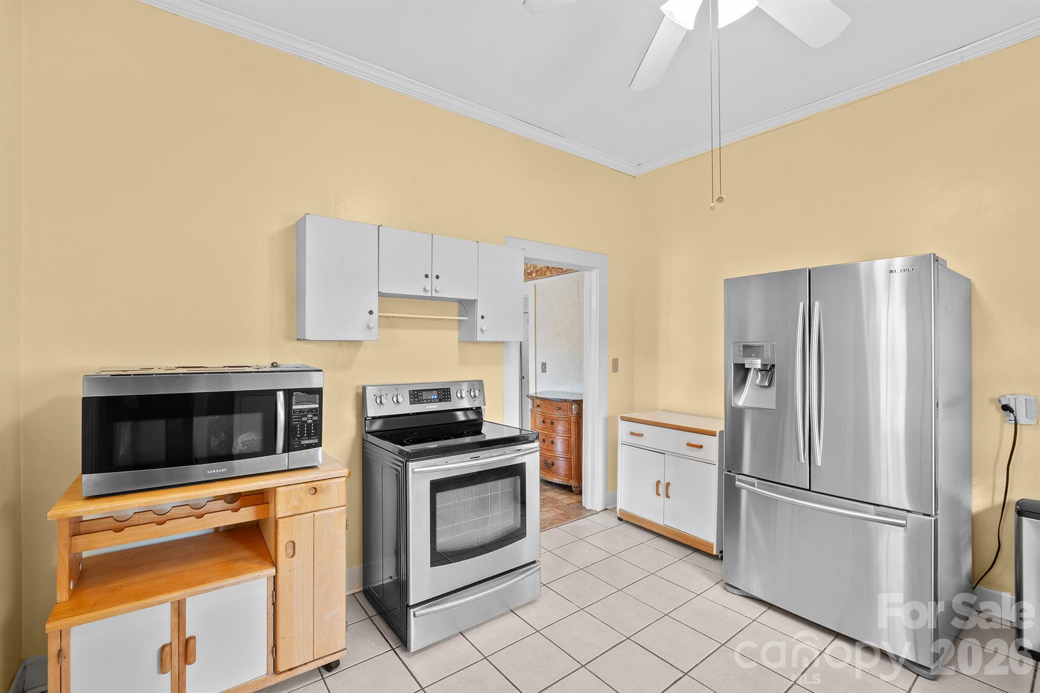 1244 21st Street NE — Hickory