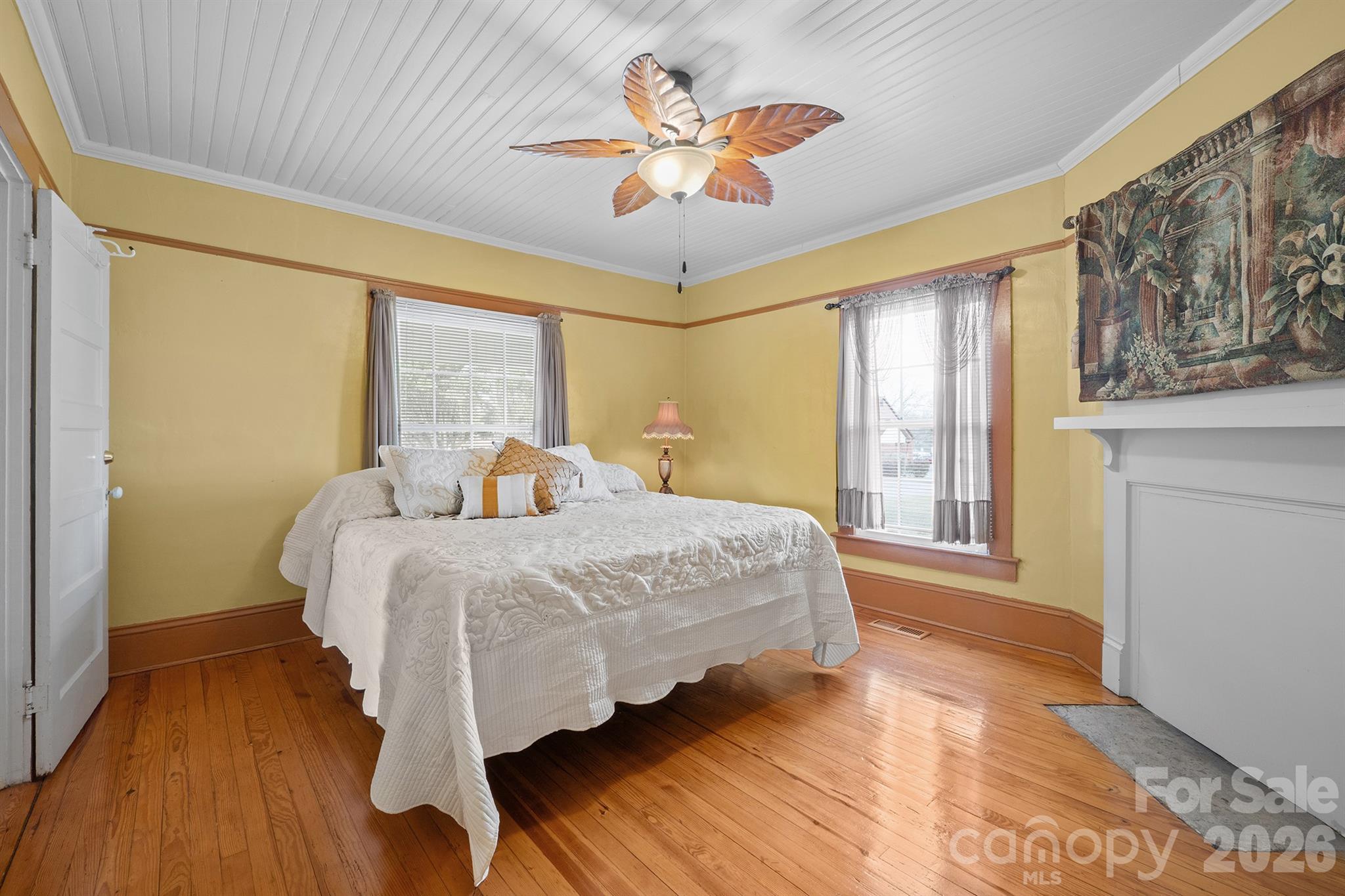 1244 21st Street NE — Hickory