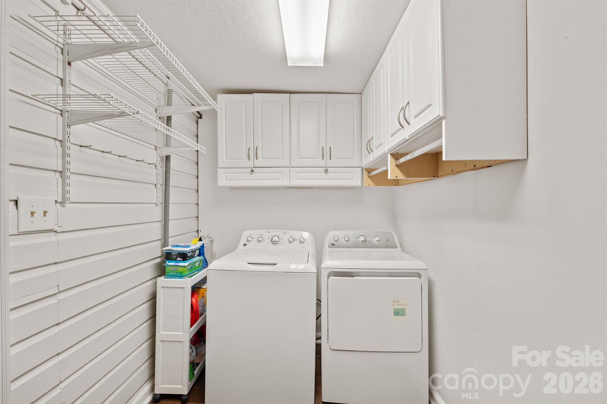 1244 21st Street NE — Hickory
