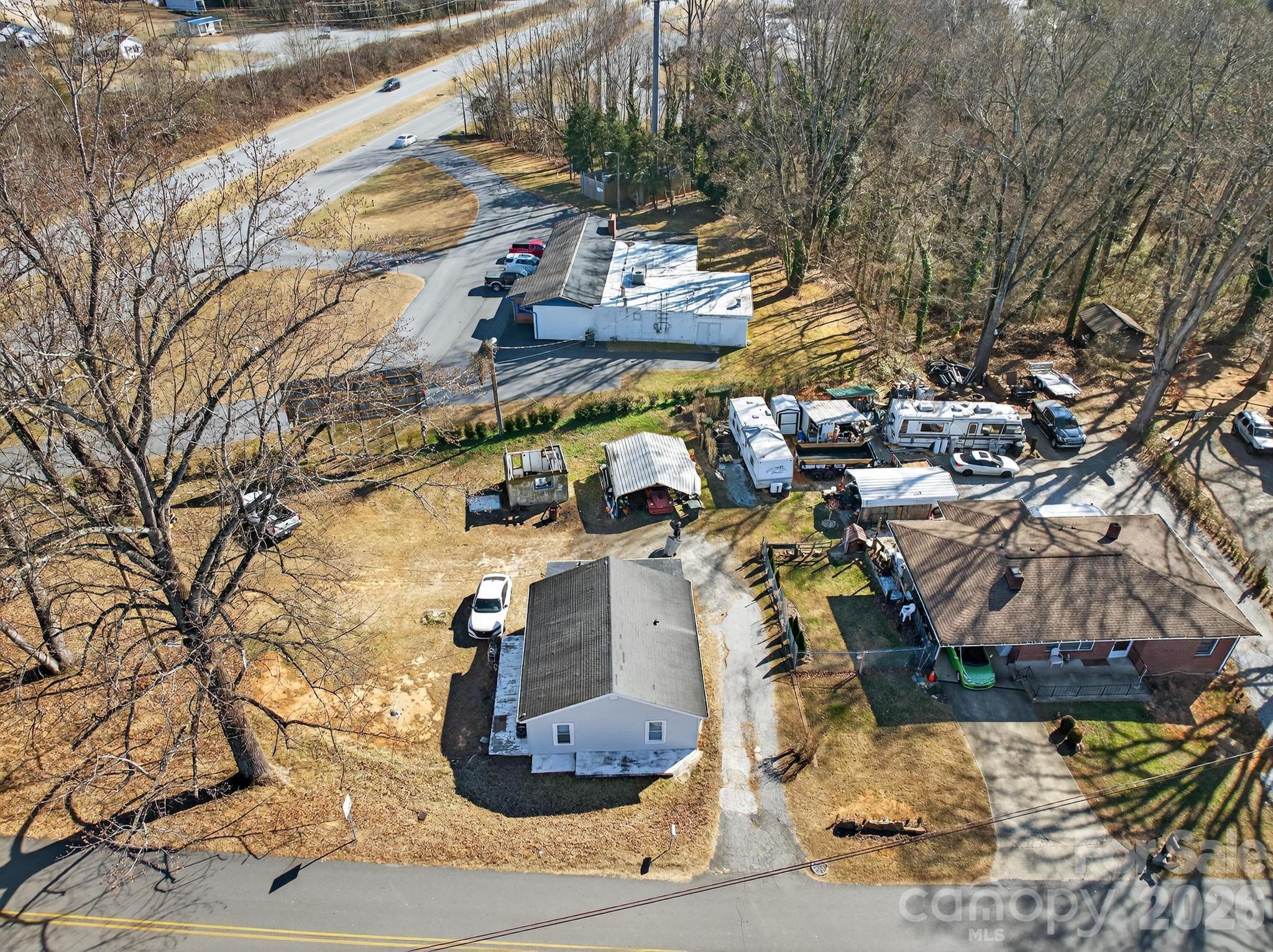 105 Countryside Drive SW — Lenoir