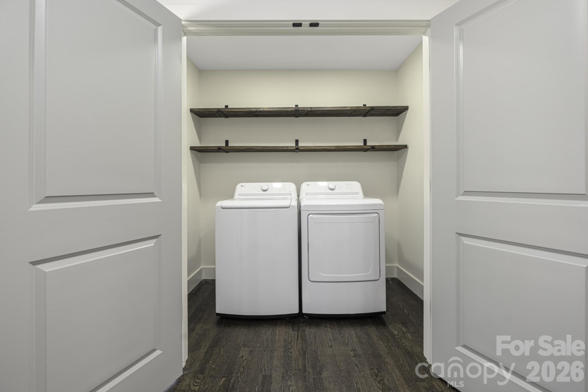 1713 Davis Park Road — Gastonia
