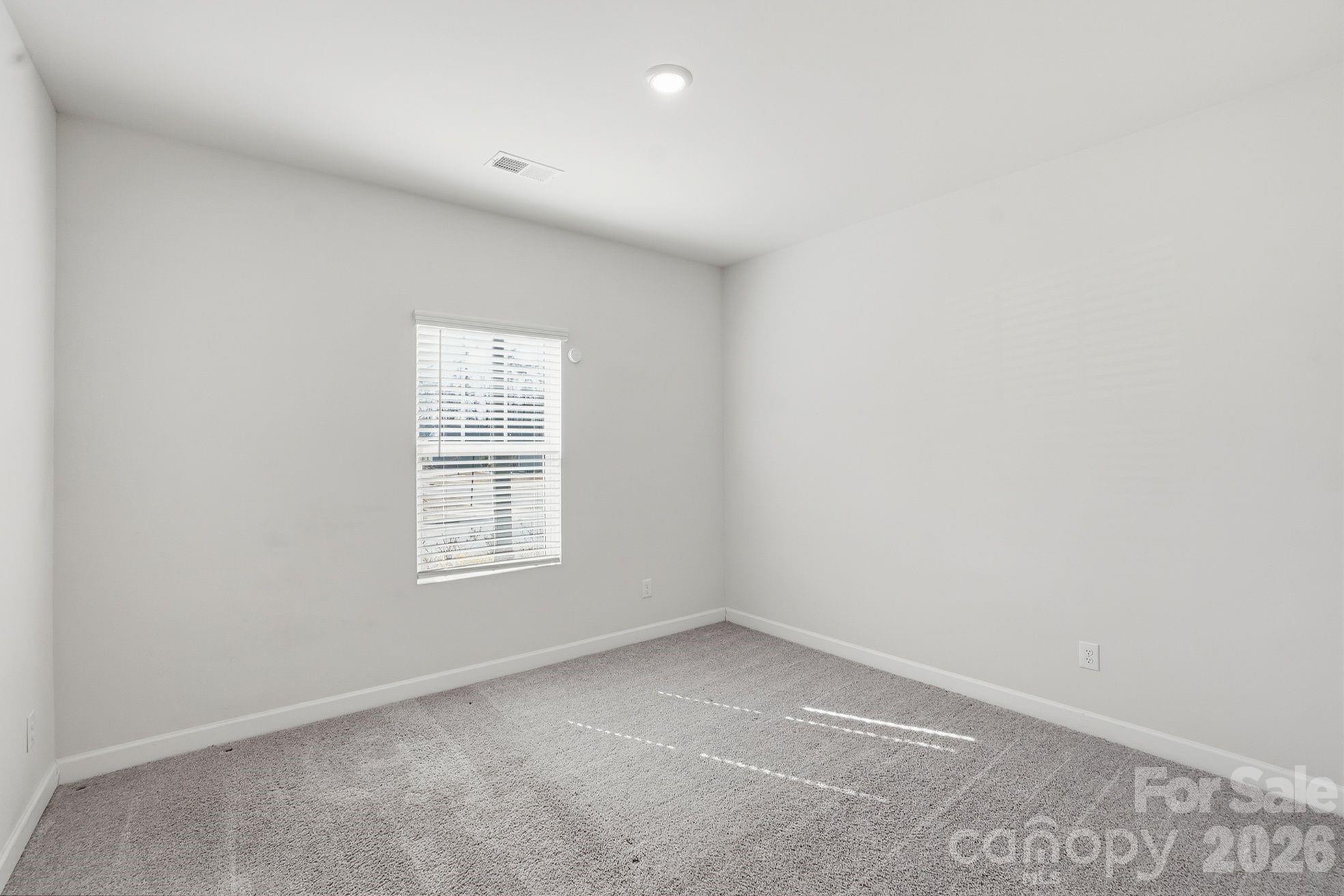 4526 Bright Road — Charlotte