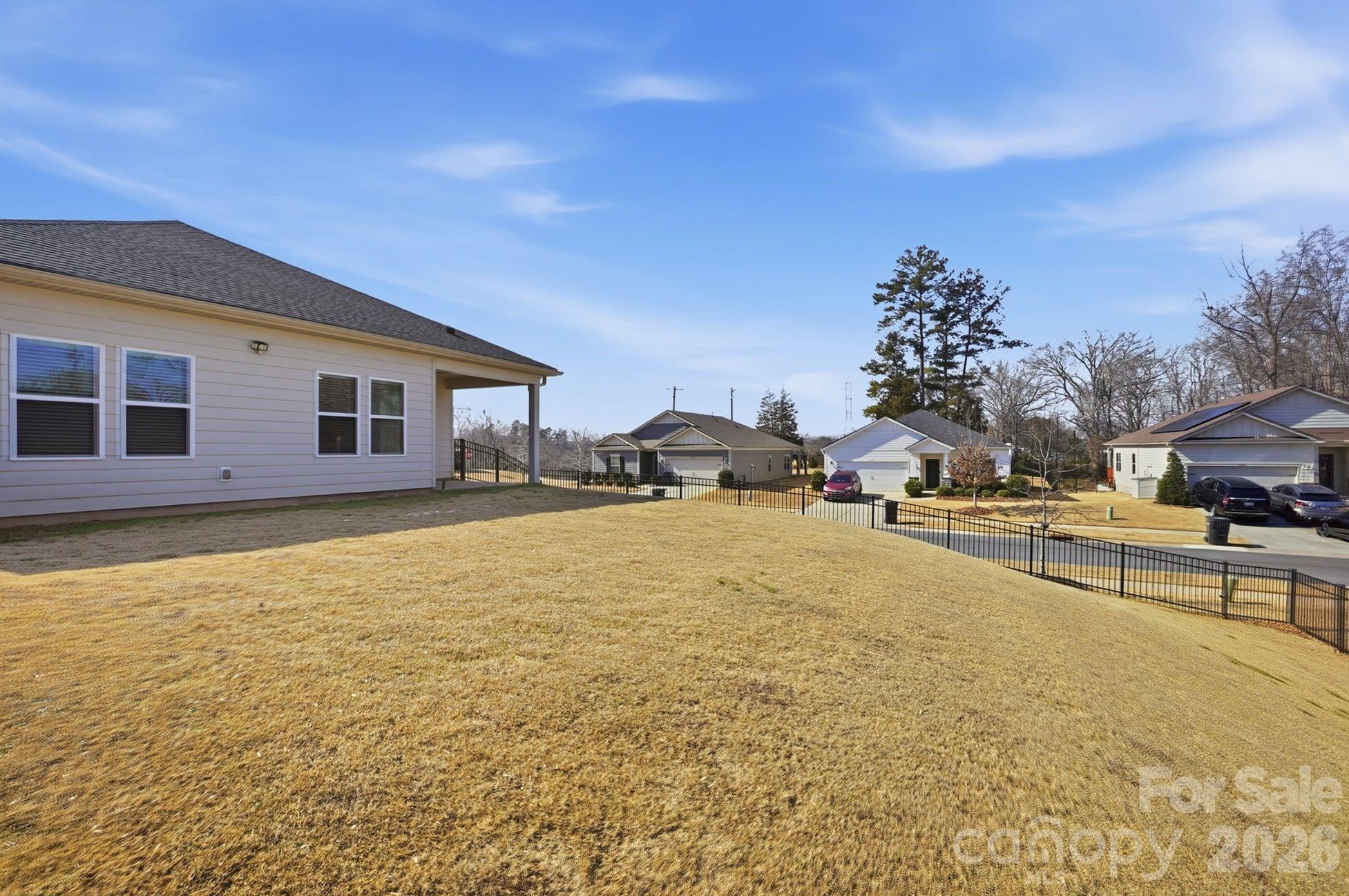 4526 Bright Road — Charlotte
