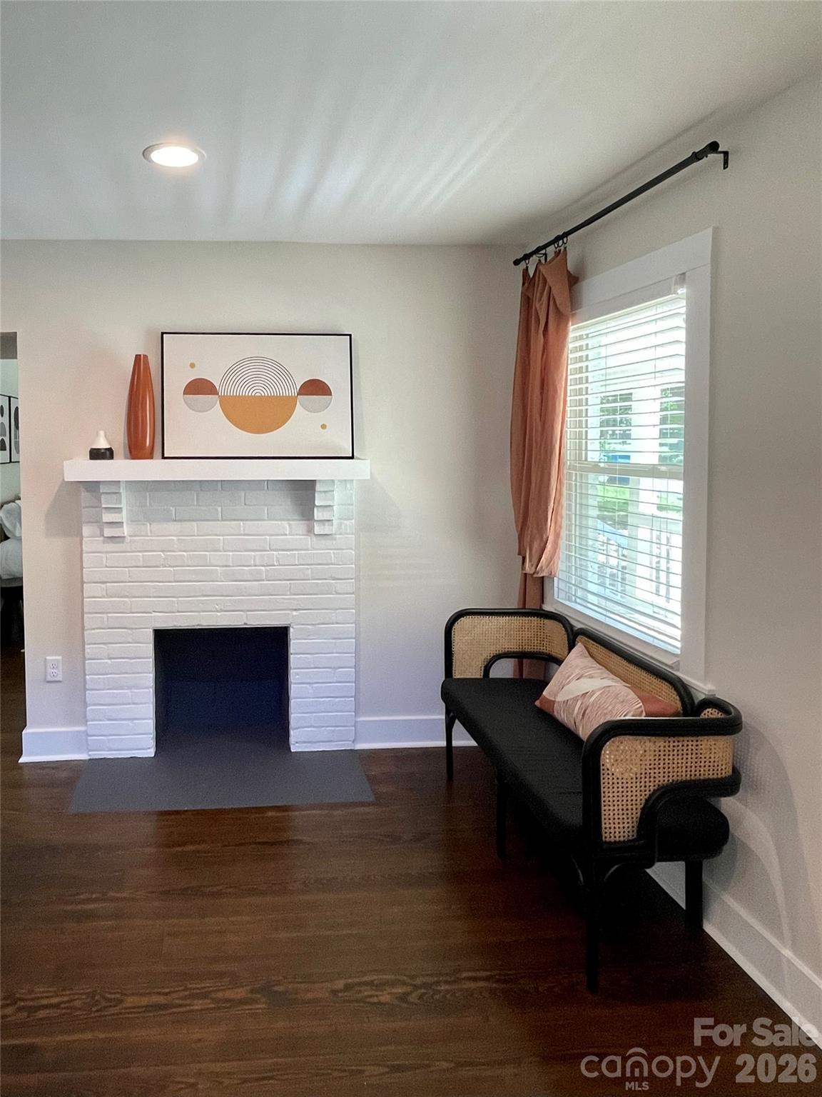 115 Powell Street — Swannanoa