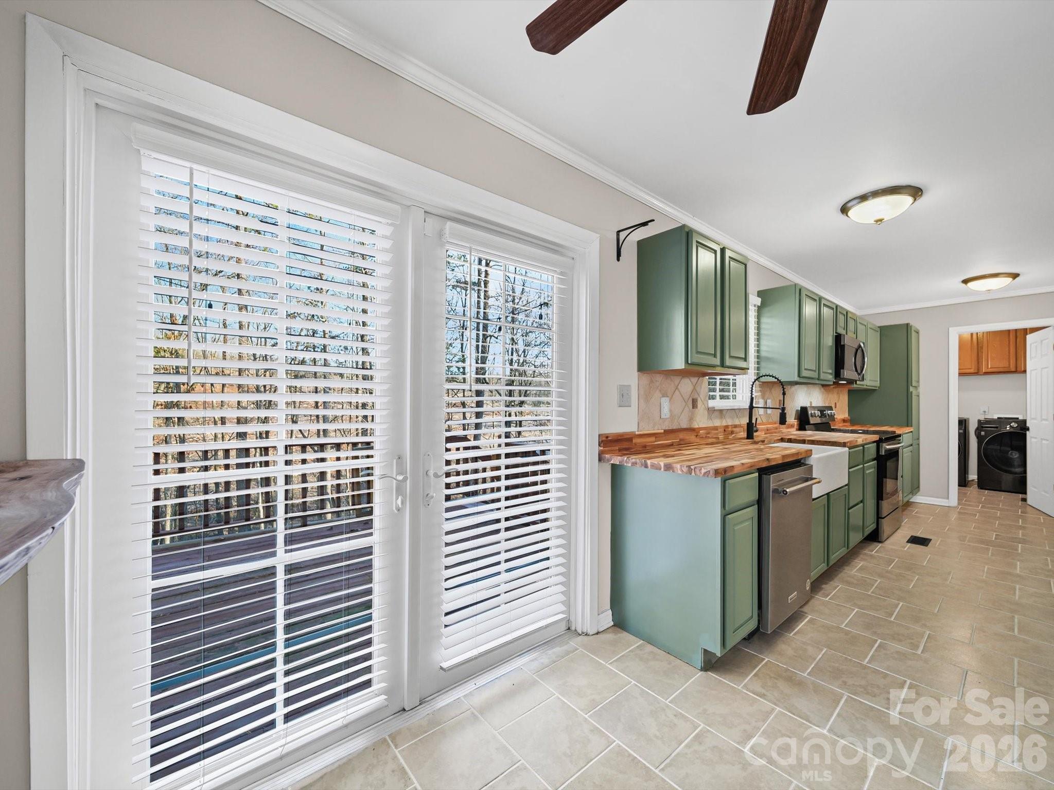 10351 Fink Road — Mount Pleasant
