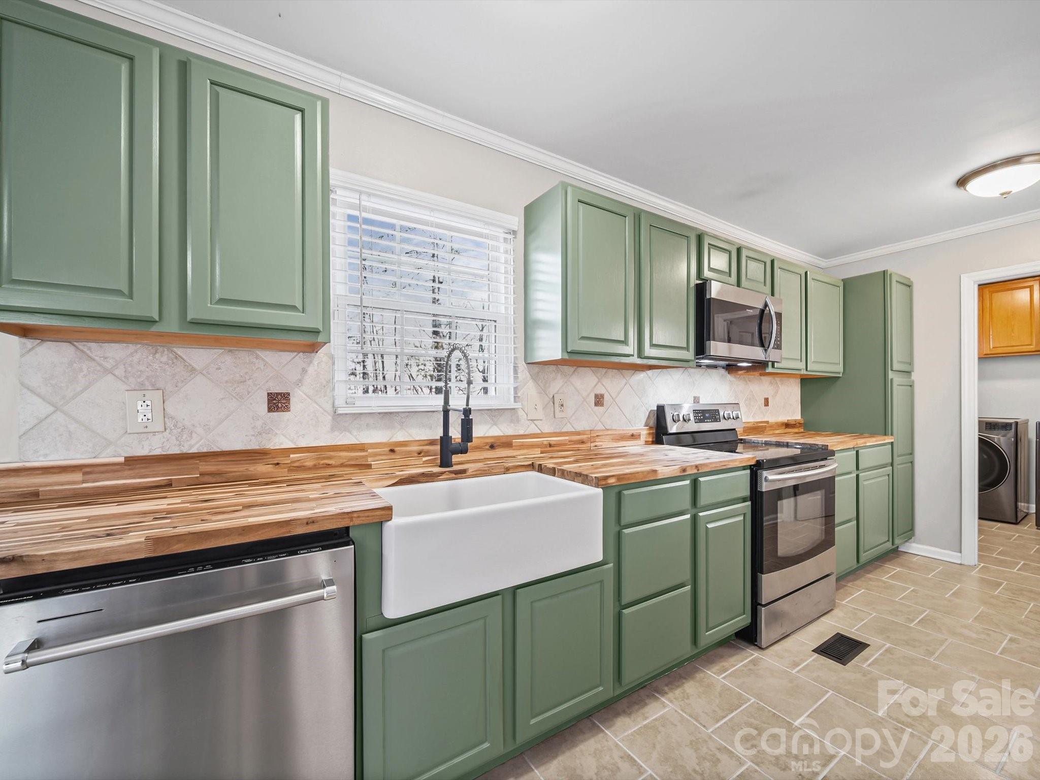 10351 Fink Road — Mount Pleasant
