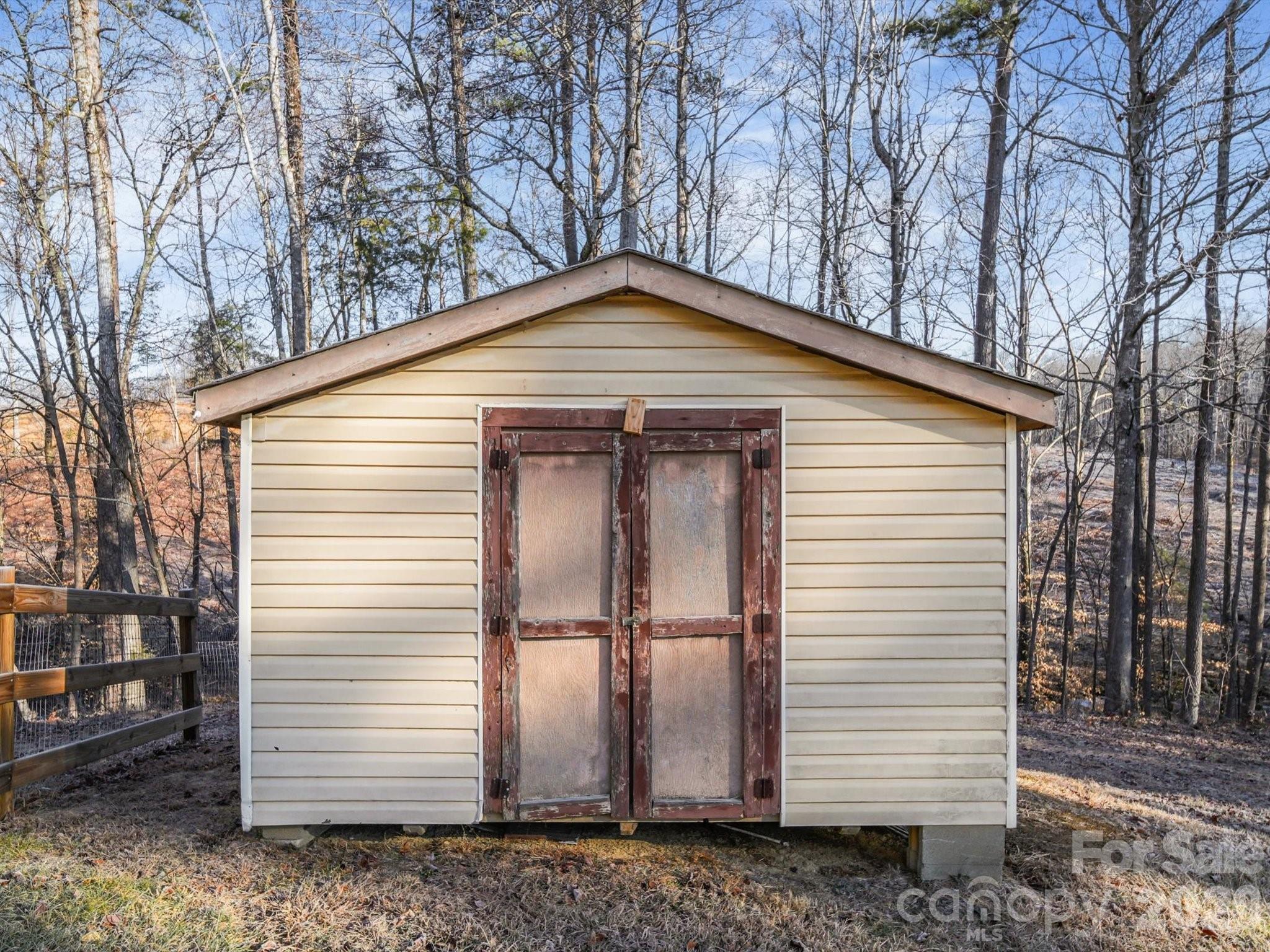 10351 Fink Road — Mount Pleasant
