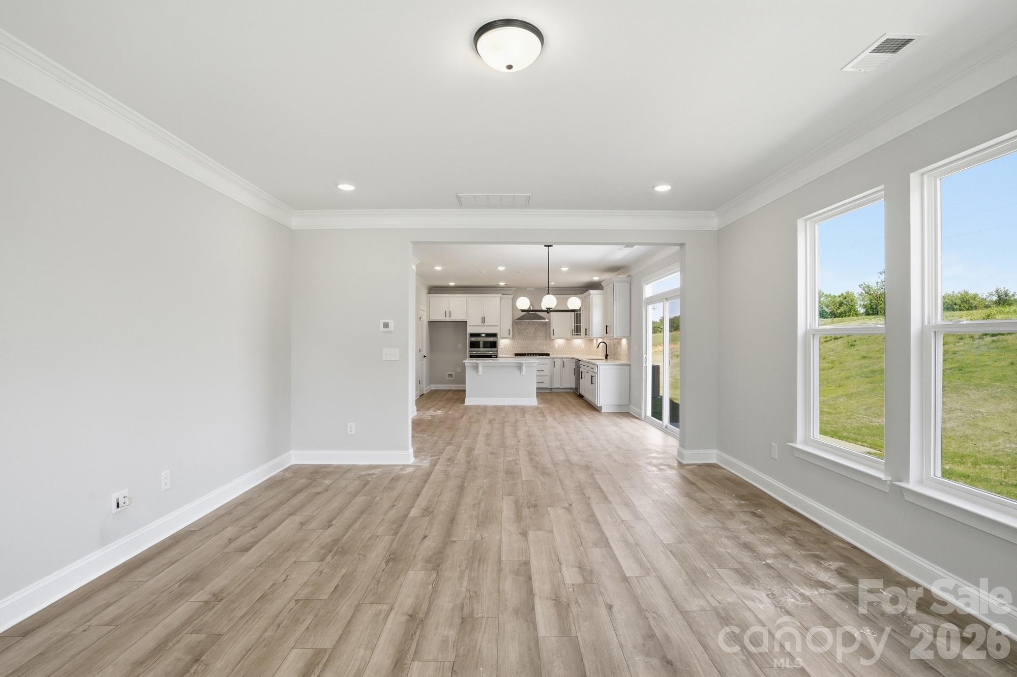 5939 New River Drive — Huntersville