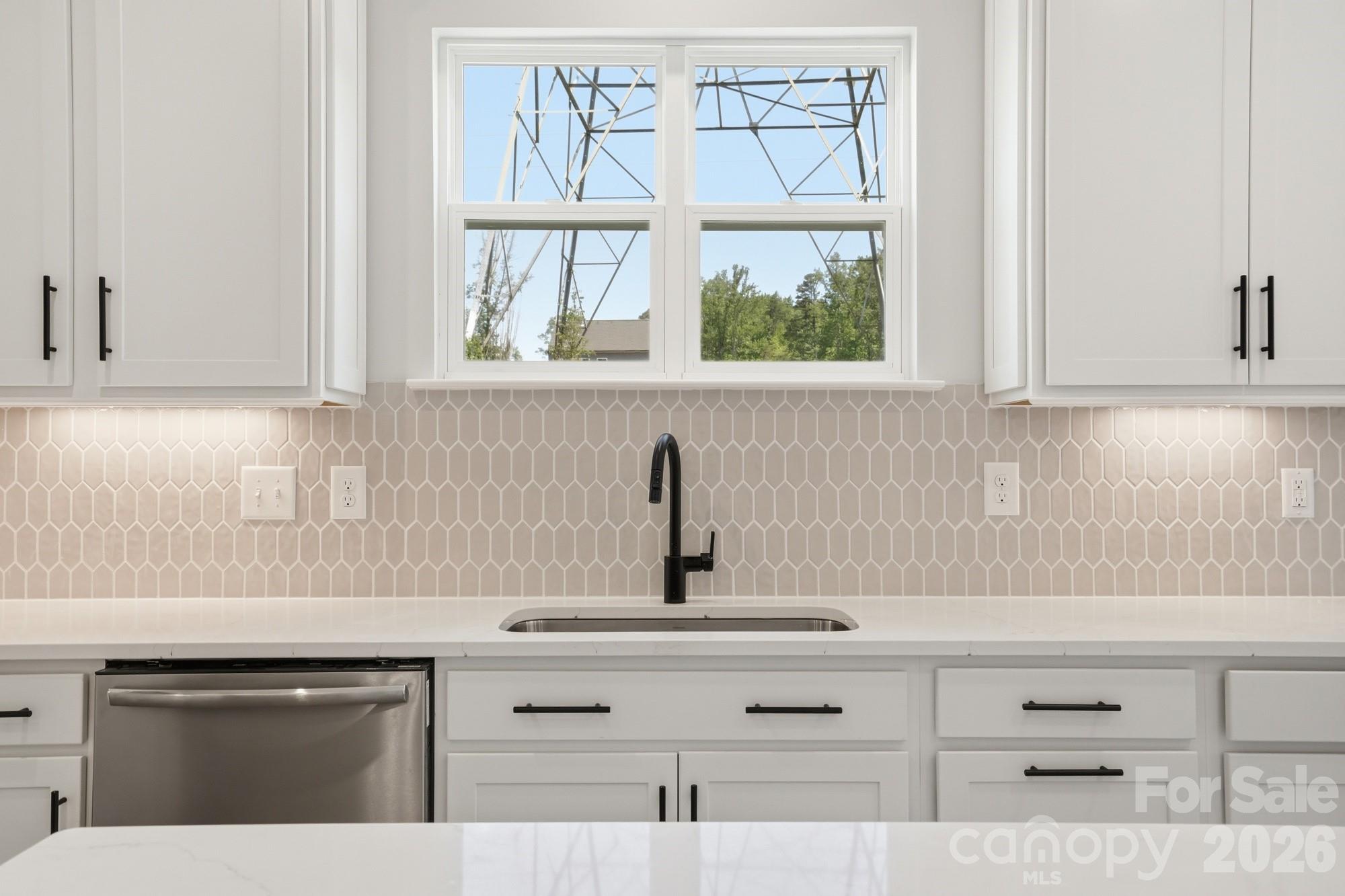 5939 New River Drive — Huntersville