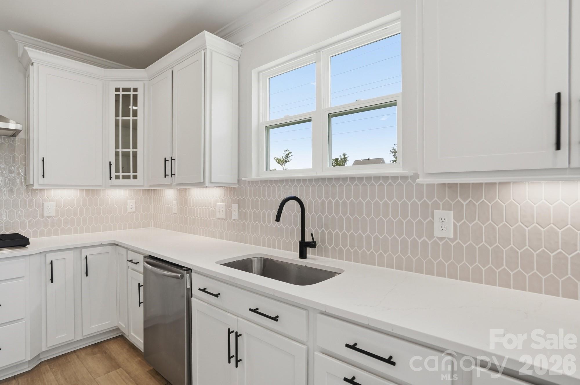 5939 New River Drive — Huntersville