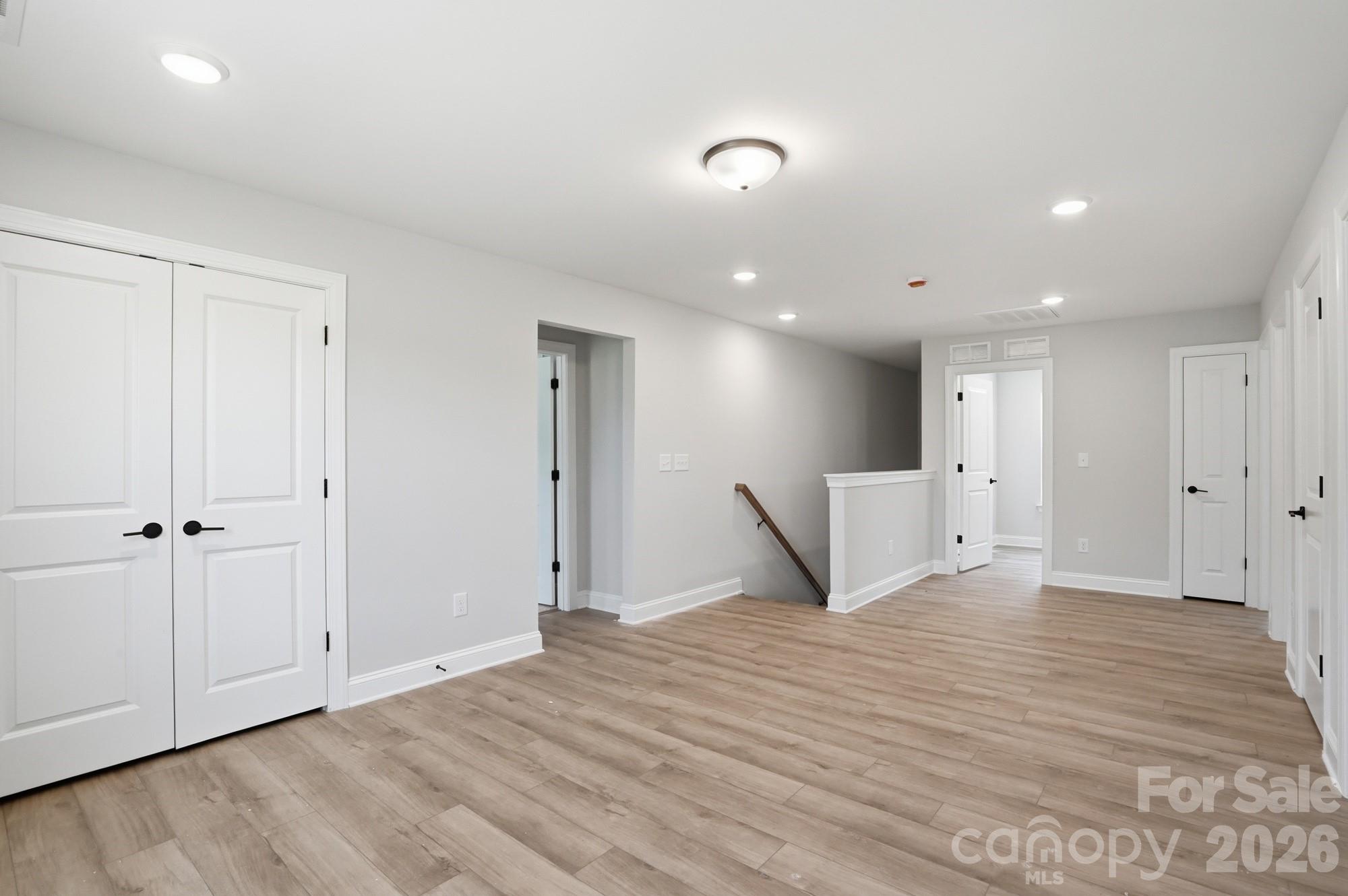 5939 New River Drive — Huntersville