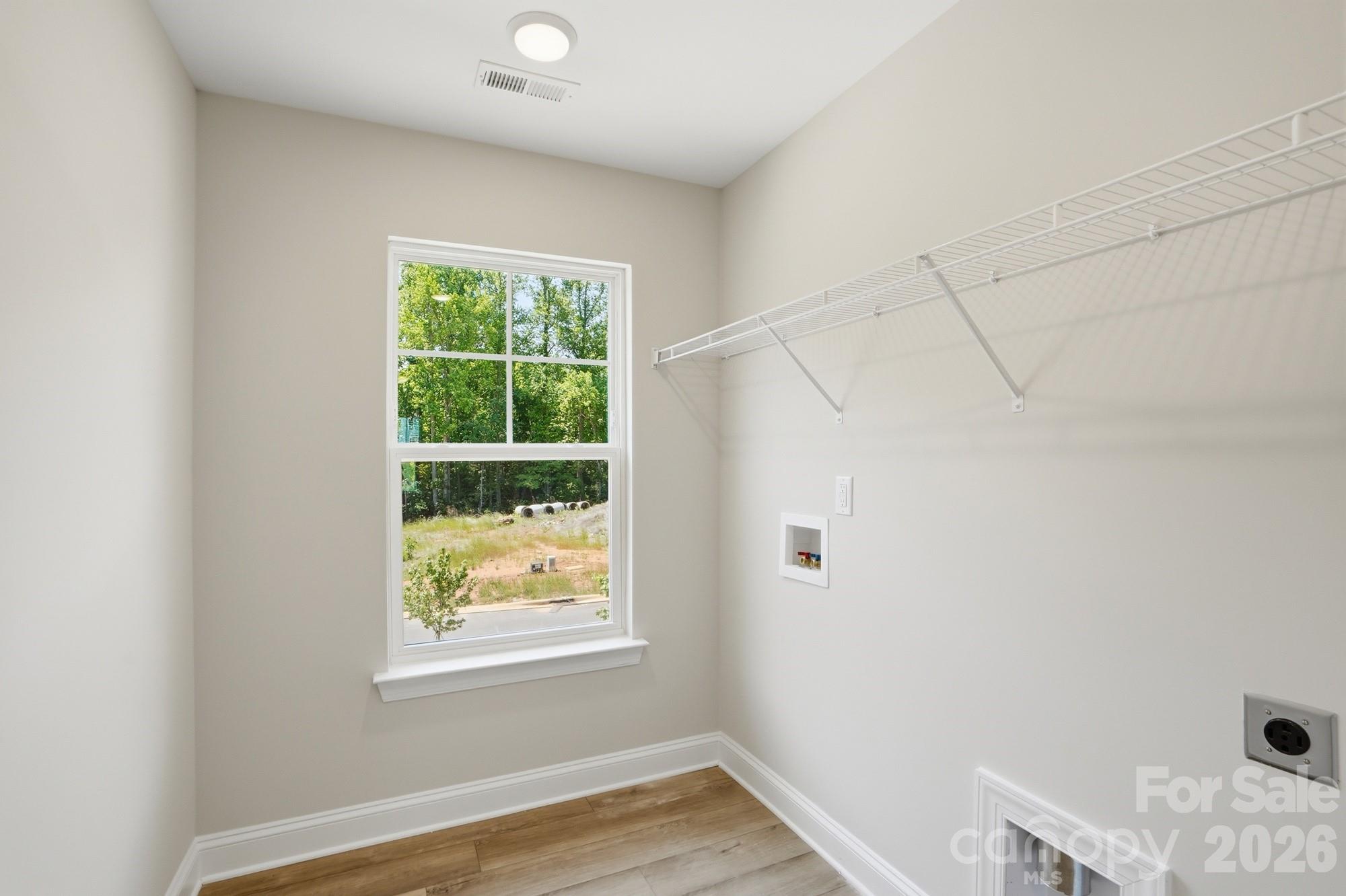 5939 New River Drive — Huntersville